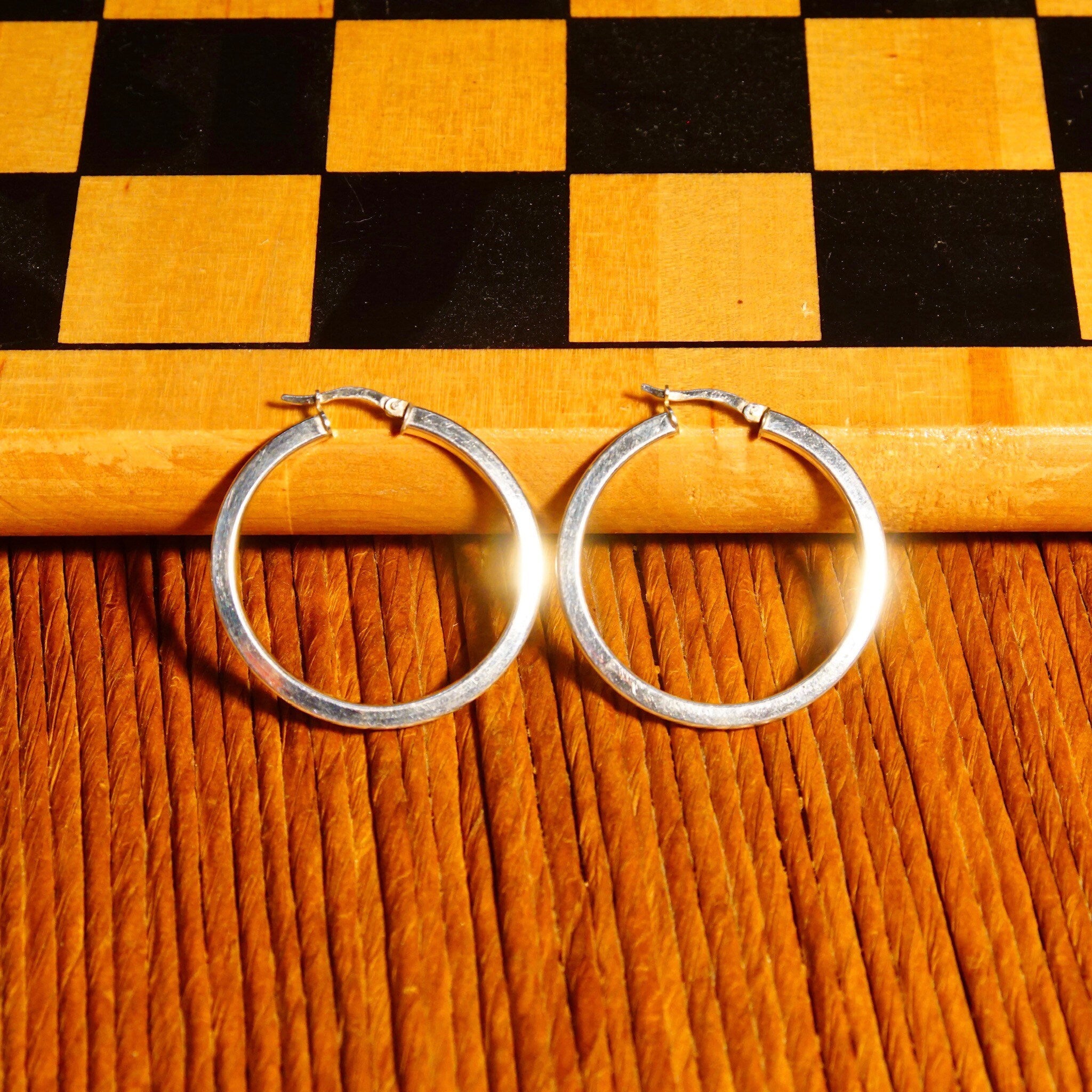 Vintage Italian Modernist Sterling Silver Hoop Earrings, 3mm Square Tube Hoops, Medium Circle Hoop Earrings, 925 Italy, Lightweight, 40mm