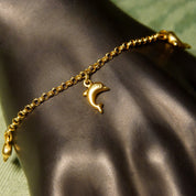 Vintage Hallmarked 14K Gold Dolphin Charm Bracelet, 5 Yellow Gold Dolphin Charms, 2.25mm Belcher Link Chain, 585 Station Bracelet, 7" L