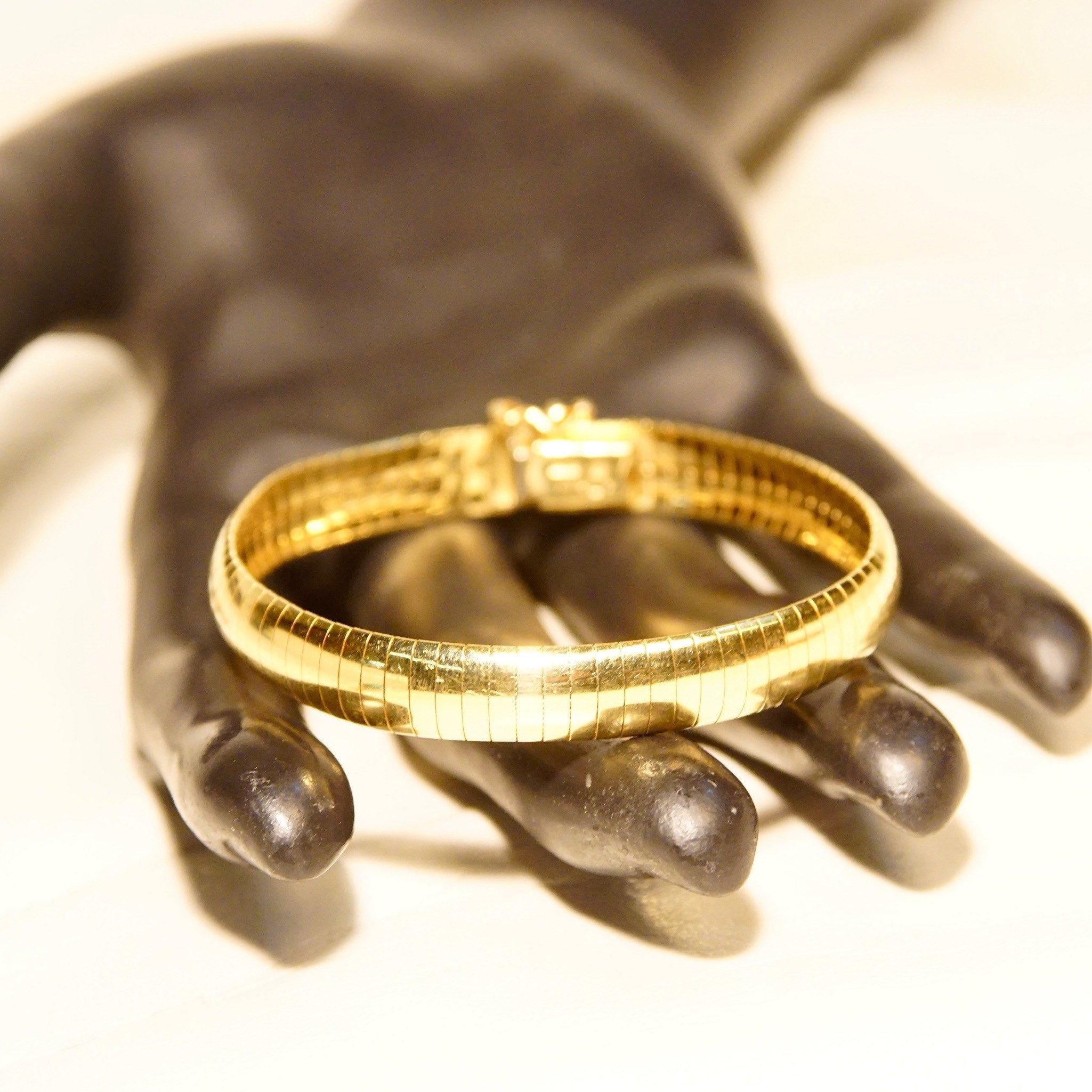 Vintage Italian 14K Yellow Gold Omega Bracelet, Solid Gold Link Bracelet, 8mm Gold Band, Box Clasp, Unisex, 585 Jewelry, 7 1/8" L