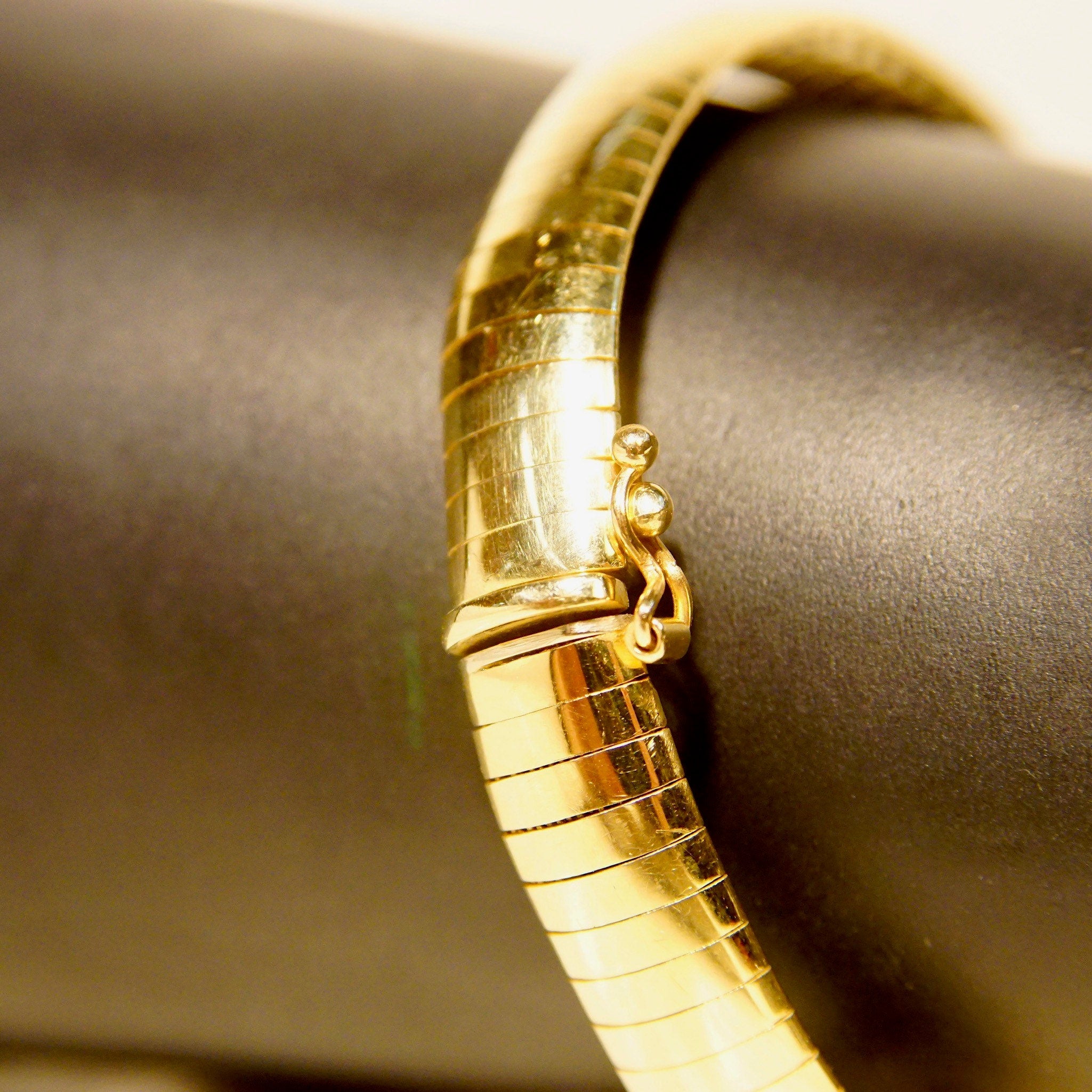 Vintage Italian 14K Yellow Gold Omega Bracelet, Solid Gold Link Bracelet, 8mm Gold Band, Box Clasp, Unisex, 585 Jewelry, 7 1/8" L