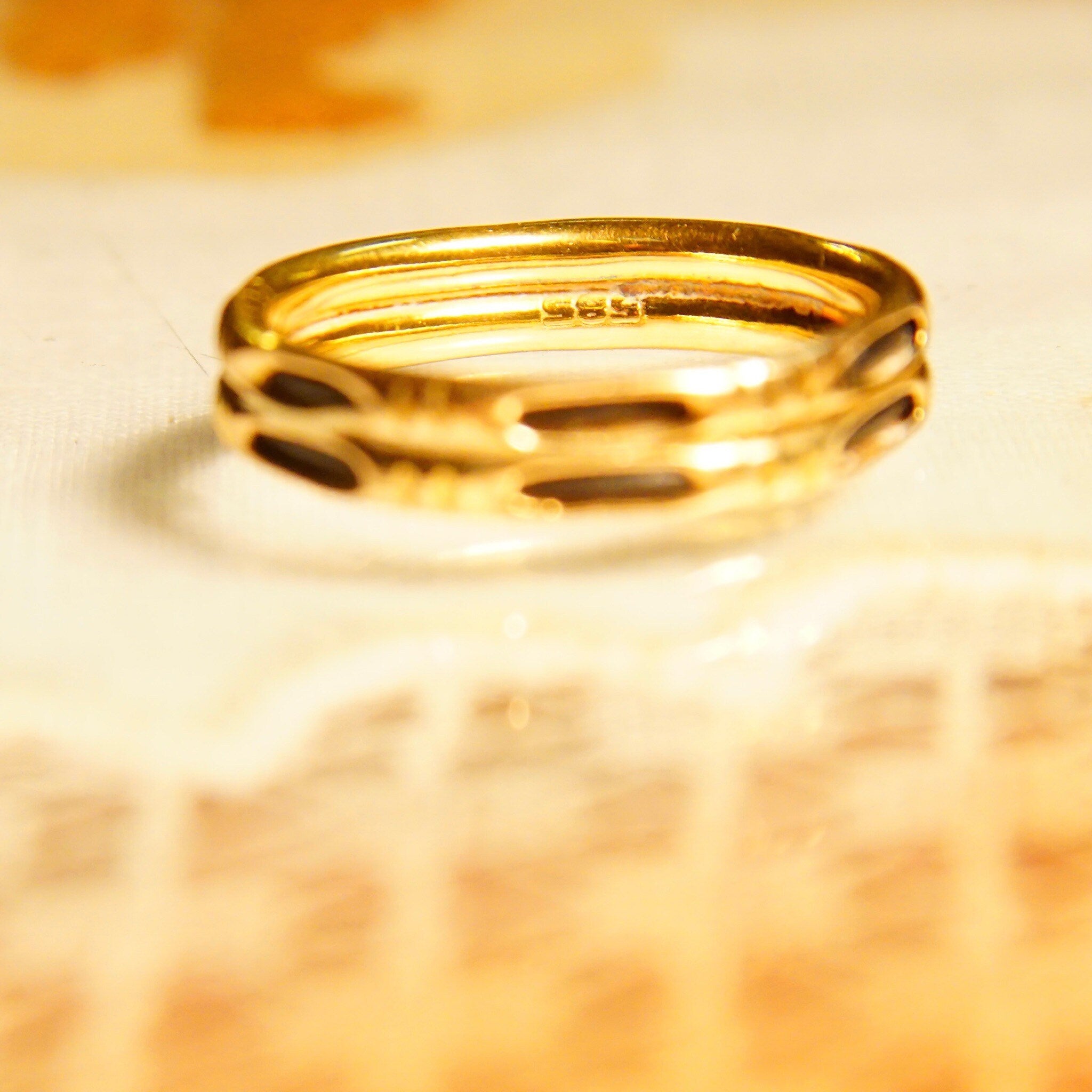 Antique India 14K Gold Elephant Hair Ring, 2-Stack Gold Band W/ Black Strand Accents, 585 Wedding Band, Bamboo Style, Size 4 3/4 US