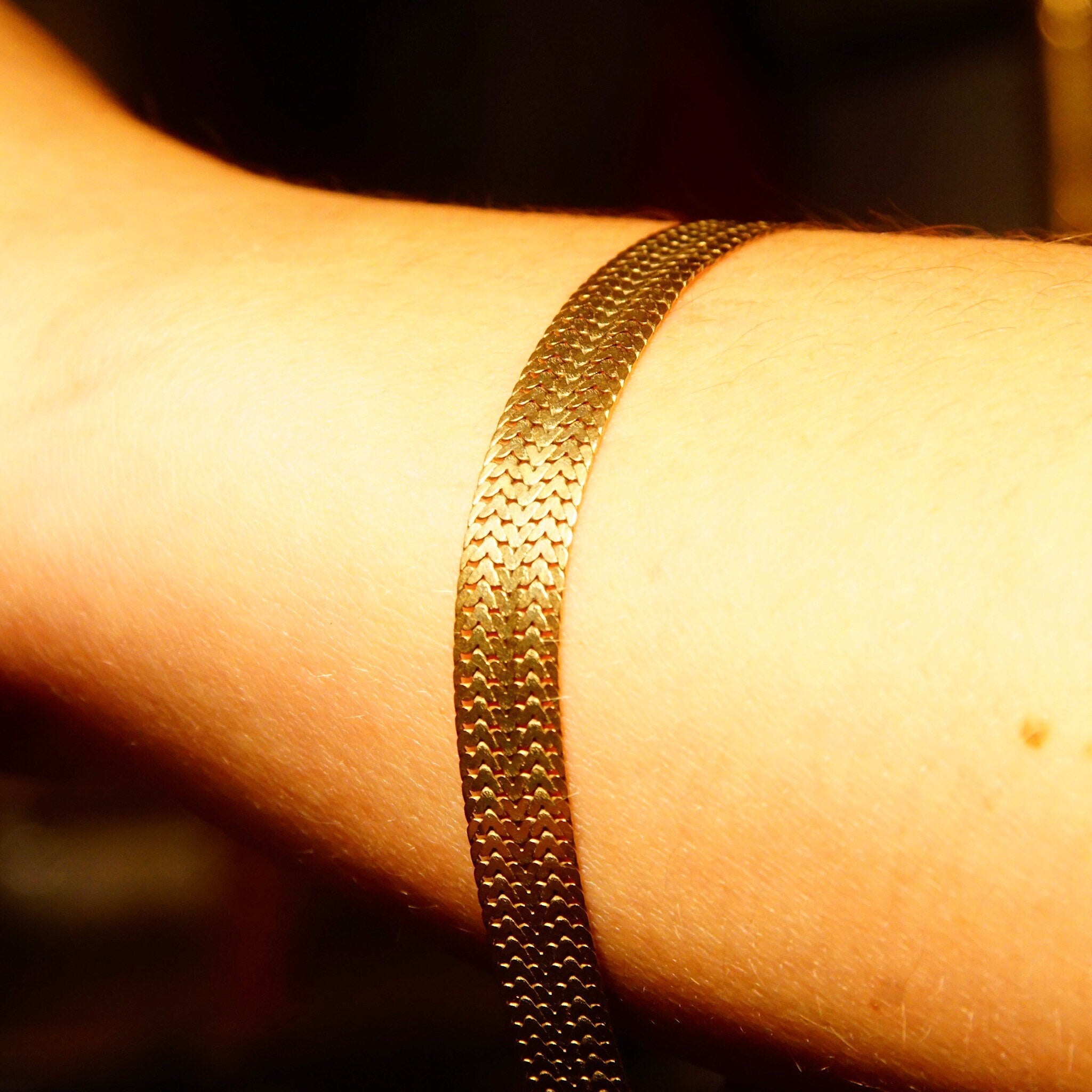 Vintage Italian 14K Gold Mesh Link Chain, 7mm Flat Yellow Gold Chain Bracelet, Semi-Flexible Mesh Bangle, 585 Jewelry, 7 3/8" L