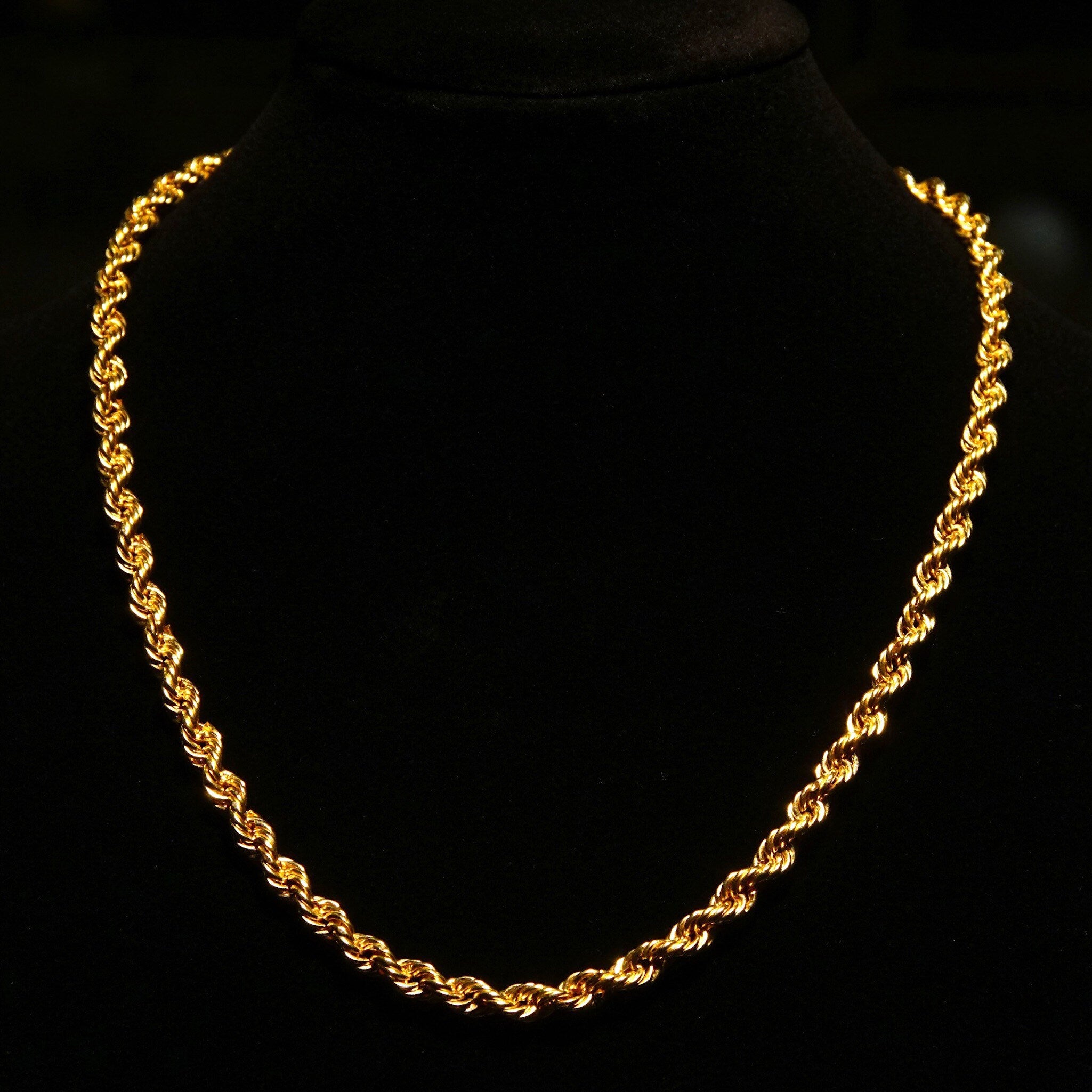 Vintage 14K Yellow Gold Rope Chain Necklace, 4.75mm Hollow Spiral Rope Chain, Chunky Gold Chain, Unisex 585 Jewelry, 17 3/4" L