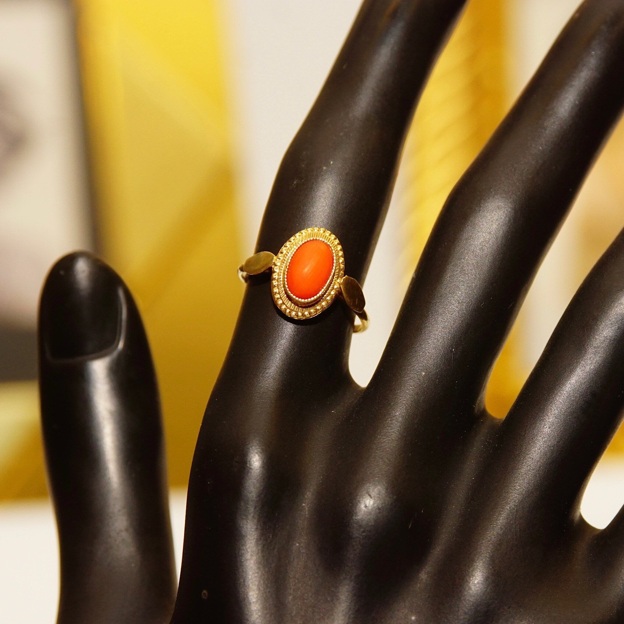 Vintage 14K Yellow Gold Coral Cabochon Ring, Embellished Bezel Setting, Orange/Red Coral, Bohemian Style, Elegant 585 Ring,  Size 6 1/4 US