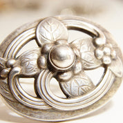 Vintage GEORG JENSEN Sterling Silver Flower Brooch No. 138, Art Nouveau Style, Sterling Denmark, Oval Floral Sash Pin, Soft Patina, 4cm
