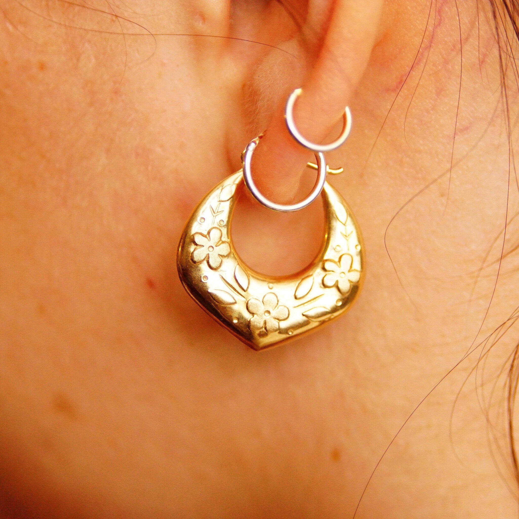 Wide Puffed Hoops, Go-Go Style, 585 Earrings