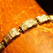 Vintage 10K Yellow Gold Greek Key Link Bracelet, Stippled Gold Links W/ Filigree Siding, Chiseled Gold Meander Design, 9 1/4" L