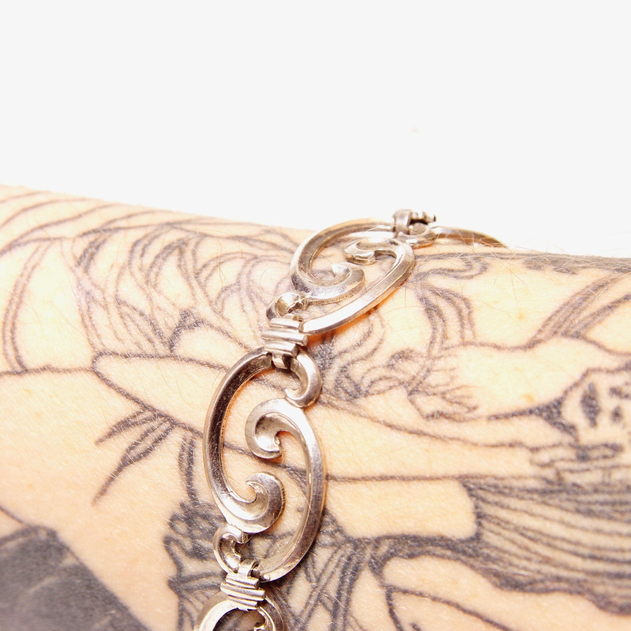 Vintage WRE Sterling Silver Scroll Link Bracelet, W.E Richards, Embellished Silver Bracelet, Art Deco/Nouveau Style, 925 Jewelry, 7 1/4" L