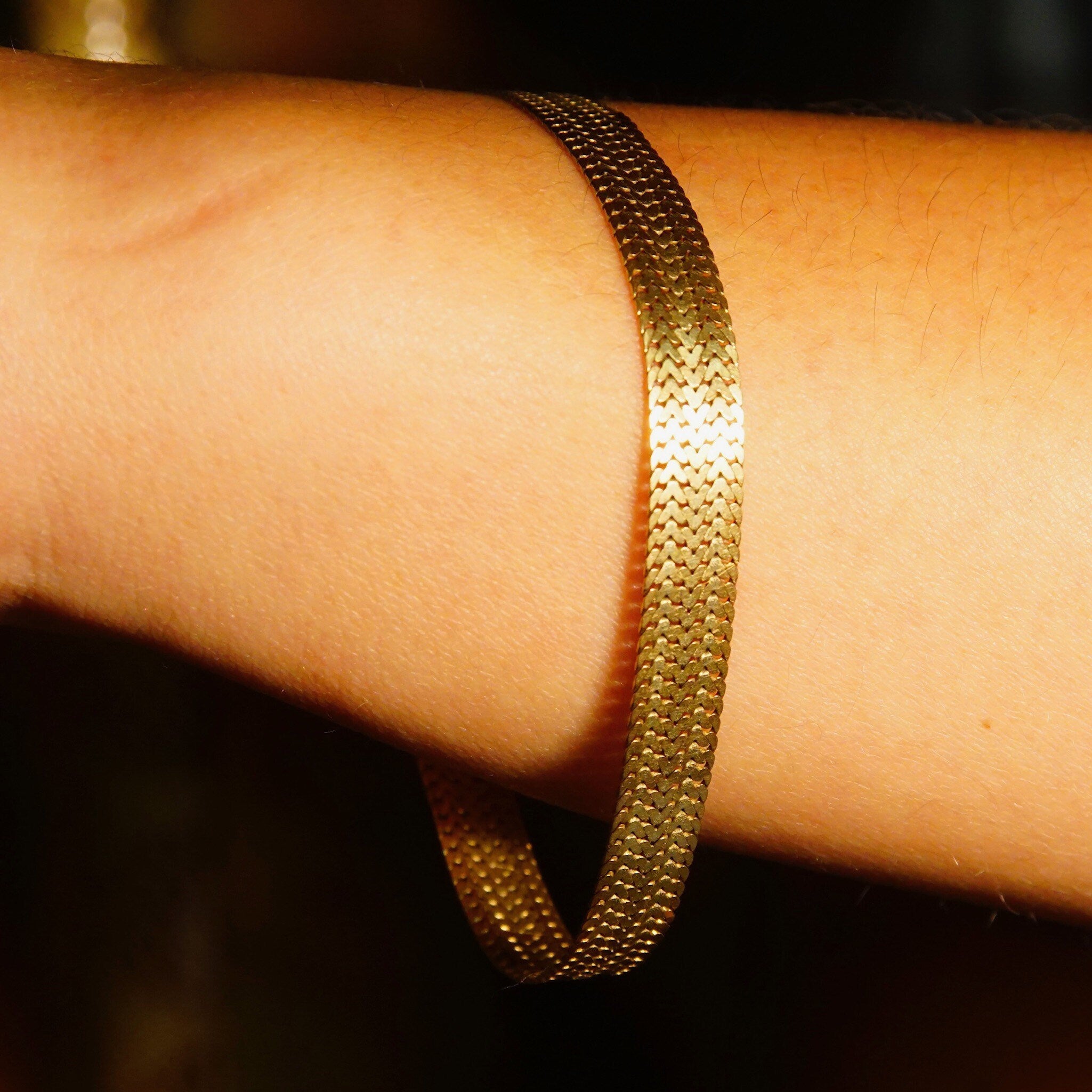 Vintage Italian 14K Gold Mesh Link Chain, 7mm Flat Yellow Gold Chain Bracelet, Semi-Flexible Mesh Bangle, 585 Jewelry, 7 3/8" L