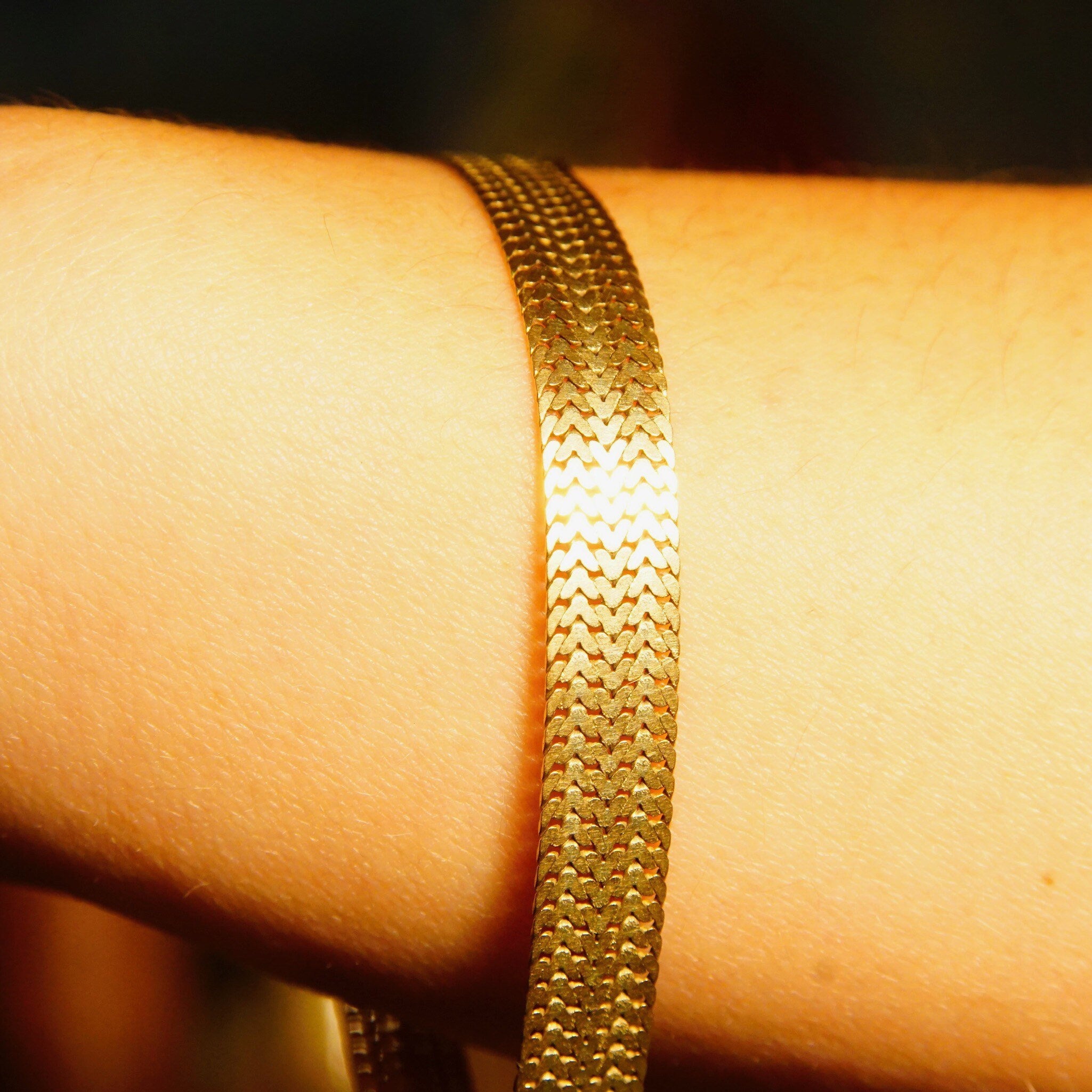 Vintage Italian 14K Gold Mesh Link Chain, 7mm Flat Yellow Gold Chain Bracelet, Semi-Flexible Mesh Bangle, 585 Jewelry, 7 3/8" L