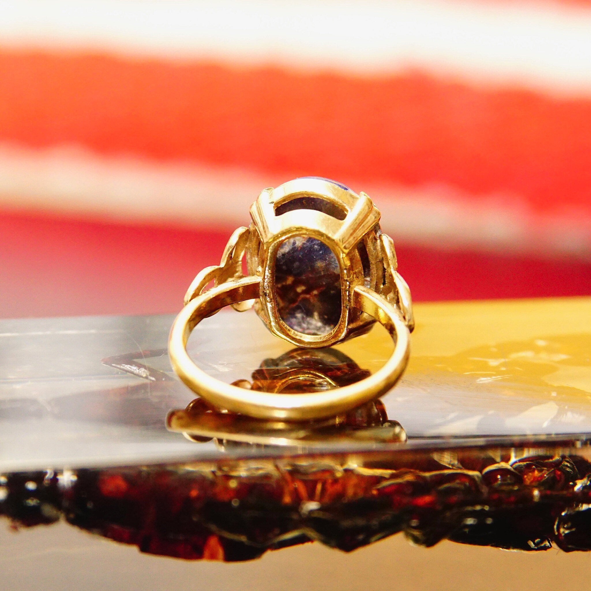 Vintage 10K GF Lapis Lazuli Cabochon Ring, Dark Blue Gemstone W/ Inclusions, Yellow Gold Ribbon Embellishments, Size 8 US