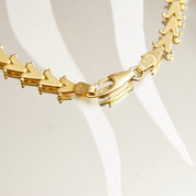 Vintage Modernist Italian 14K Gold Polished V-Link Bracelet, Chevron/Riccio Style, 5mm V-Links, Sleek Sophisticated, 585 Bracelet, 7 1/2" L