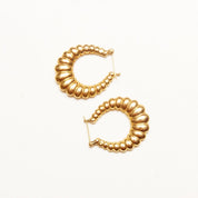 Vintage 14K Yellow Gold Scalloped Hoop Earrings, Small Puffed Oval Hoops, Elegant Gold Hoops, Lightweight, 585 Jewelry, 27mm