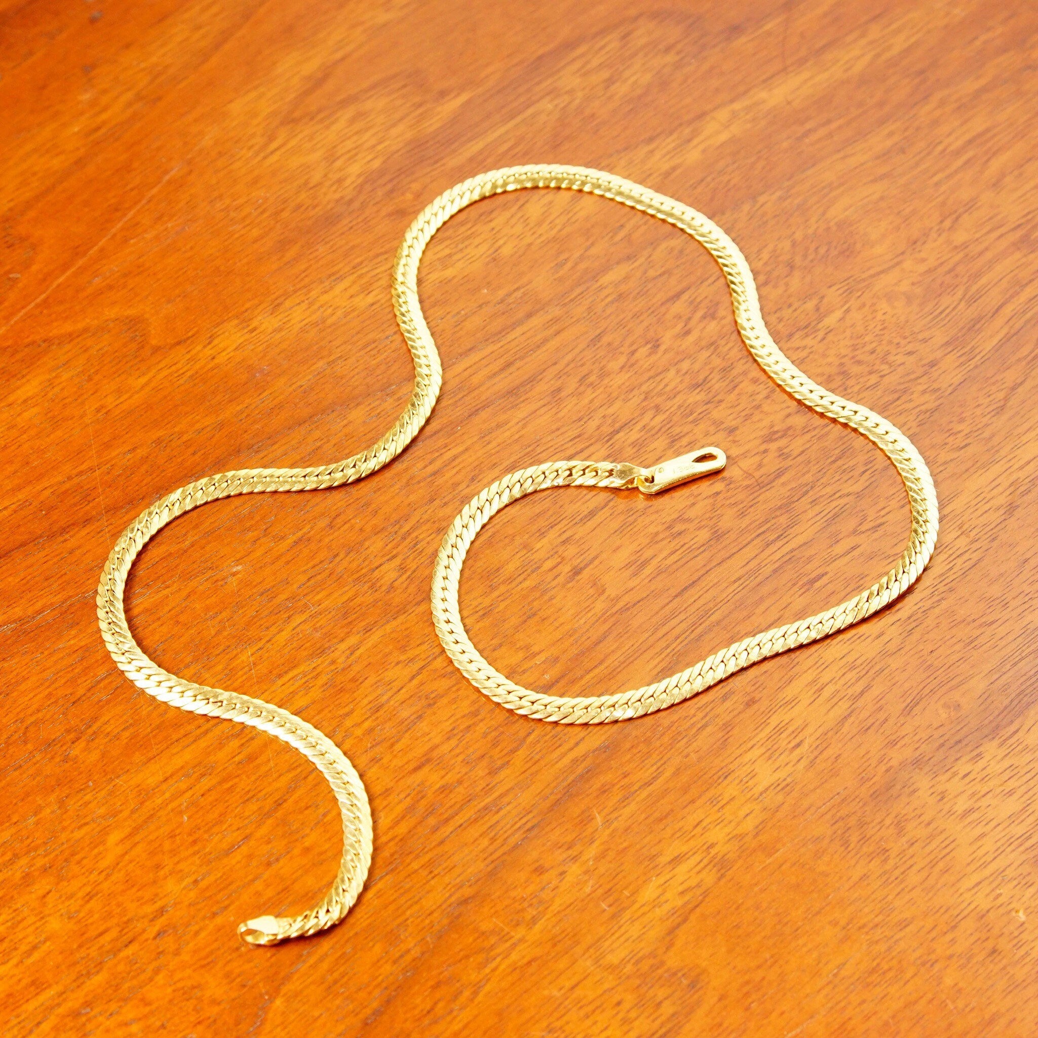 Vintage Hallmarked 18K Gold Herringbone Chain, BREV 172 AR 750, Unisex Yellow Gold Chain, 4mm Solid Gold Chain, 18" Long