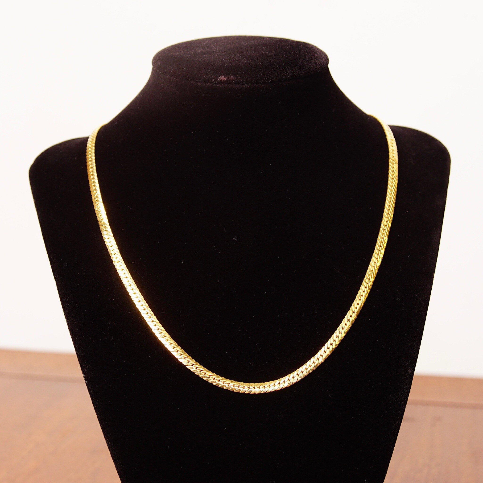 Vintage Hallmarked 18K Gold Herringbone Chain, BREV 172 AR 750, Unisex Yellow Gold Chain, 4mm Solid Gold Chain, 18" Long