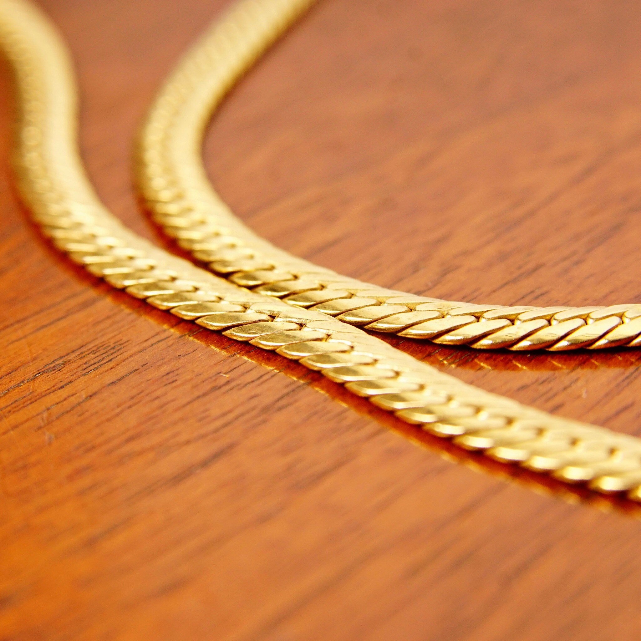 Vintage Hallmarked 18K Gold Herringbone Chain, BREV 172 AR 750, Unisex Yellow Gold Chain, 4mm Solid Gold Chain, 18" Long