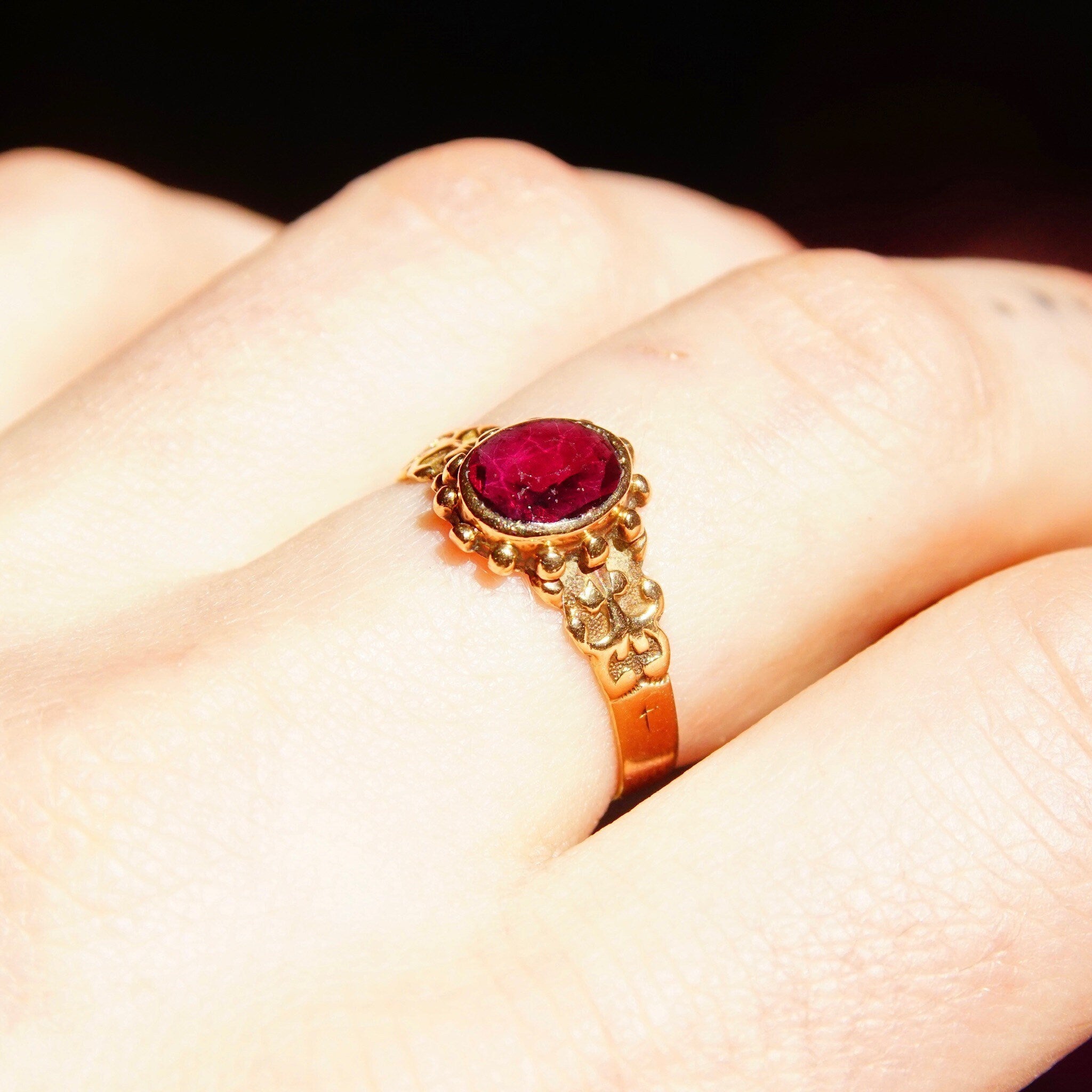 Vintage 10K Gold Garnet Ring, Faceted Gemstone Signet Ring, Decorated Yellow Gold Band, Stackable Ring, Size 8 3/4 US
