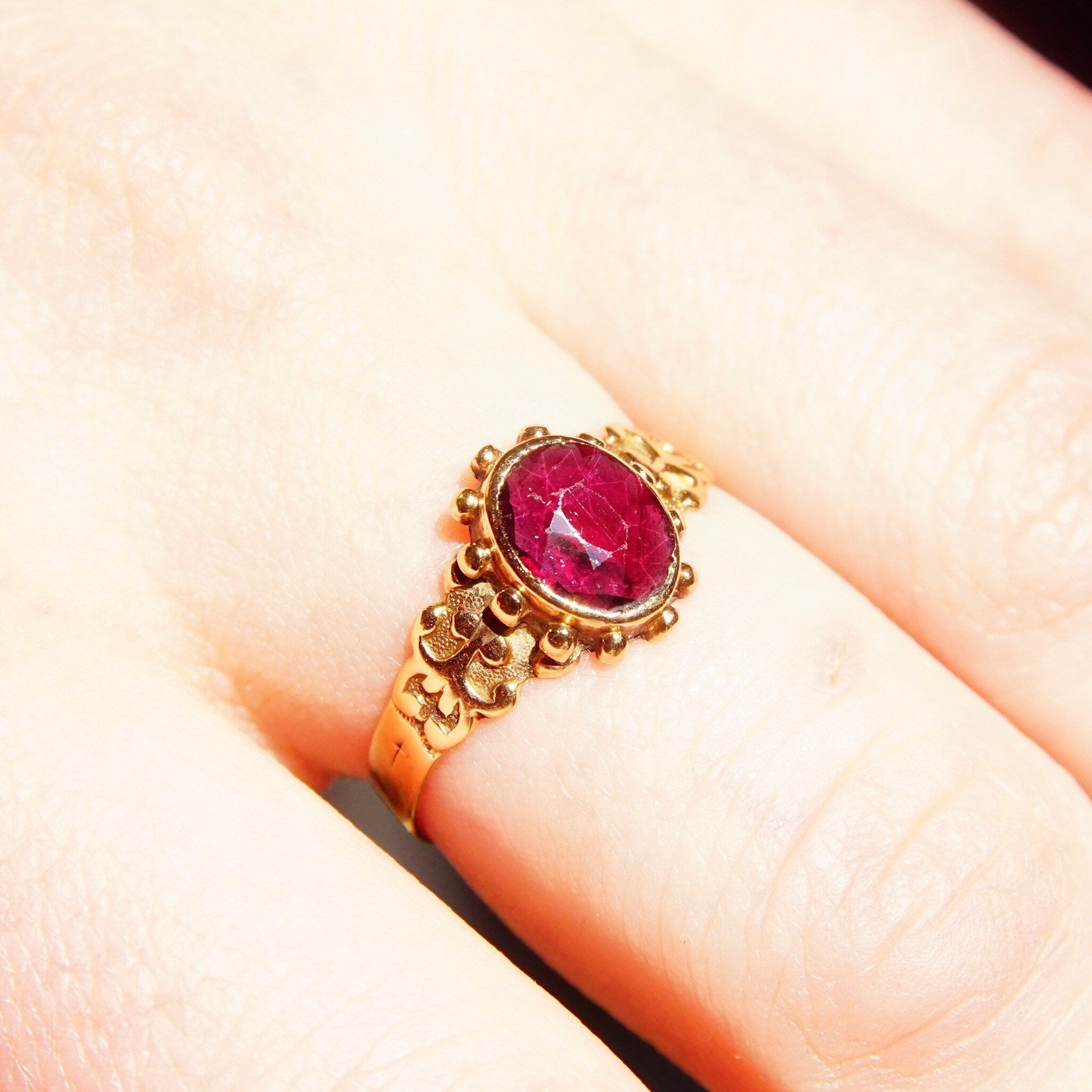 Vintage 10K Gold Garnet Ring, Faceted Gemstone Signet Ring, Decorated Yellow Gold Band, Stackable Ring, Size 8 3/4 US