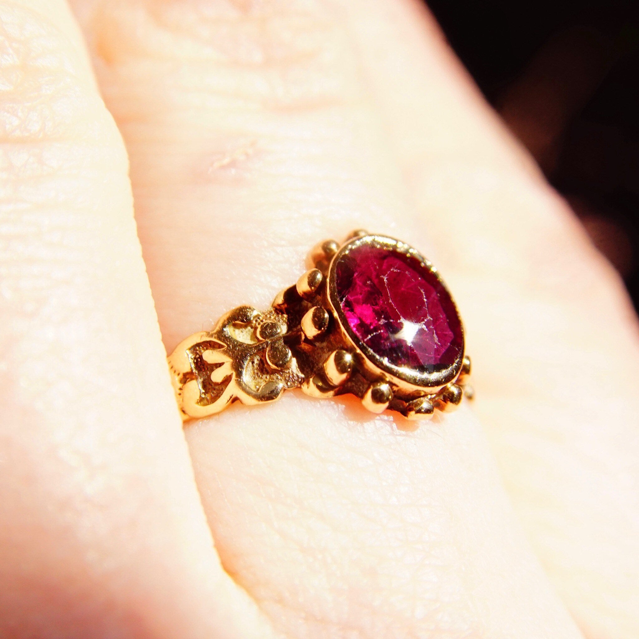 Vintage 10K Gold Garnet Ring, Faceted Gemstone Signet Ring, Decorated Yellow Gold Band, Stackable Ring, Size 8 3/4 US