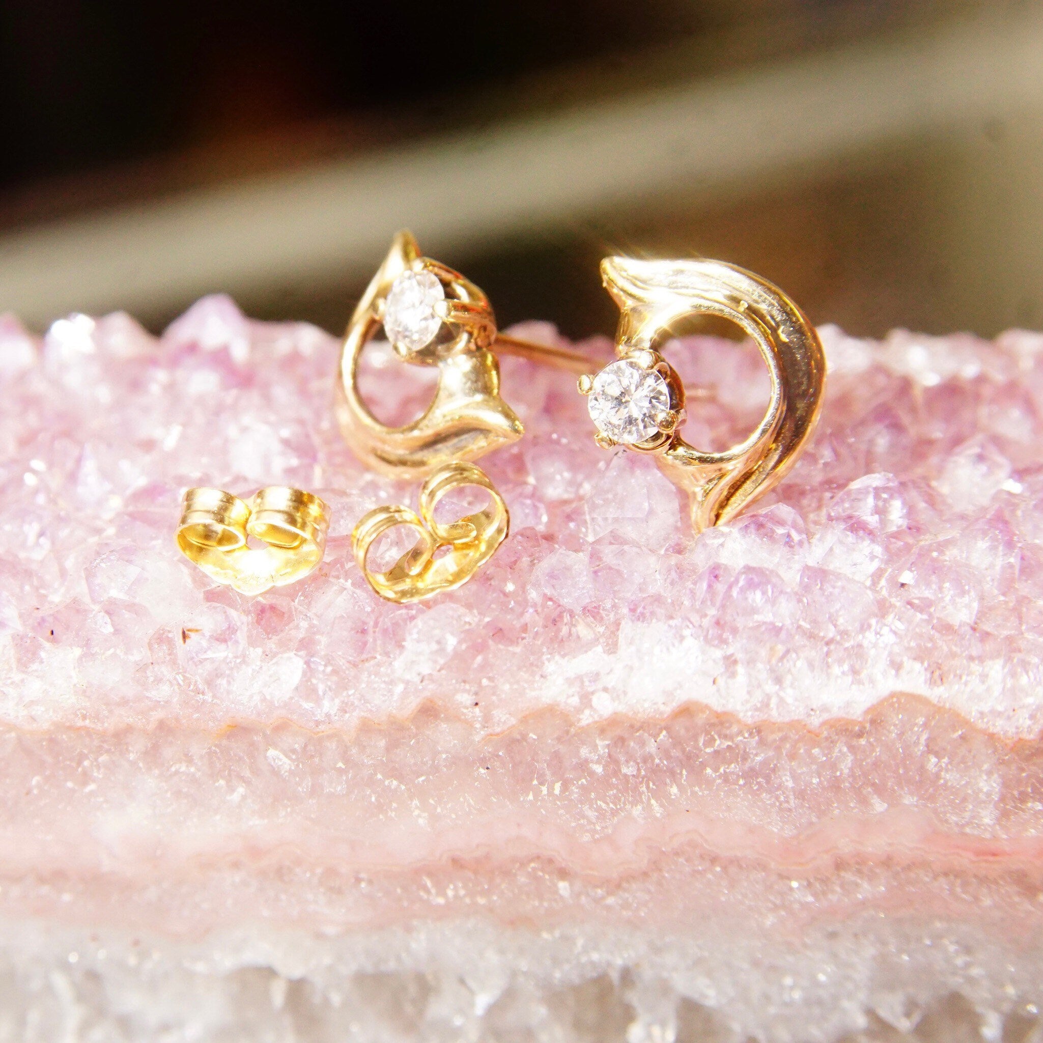Vintage Embellished 14K Gold Brilliant Diamond Stud Earrings, .17CT Prong-Set Diamond, Yellow Gold Half-Circle Accent, Elegant 585 Studs