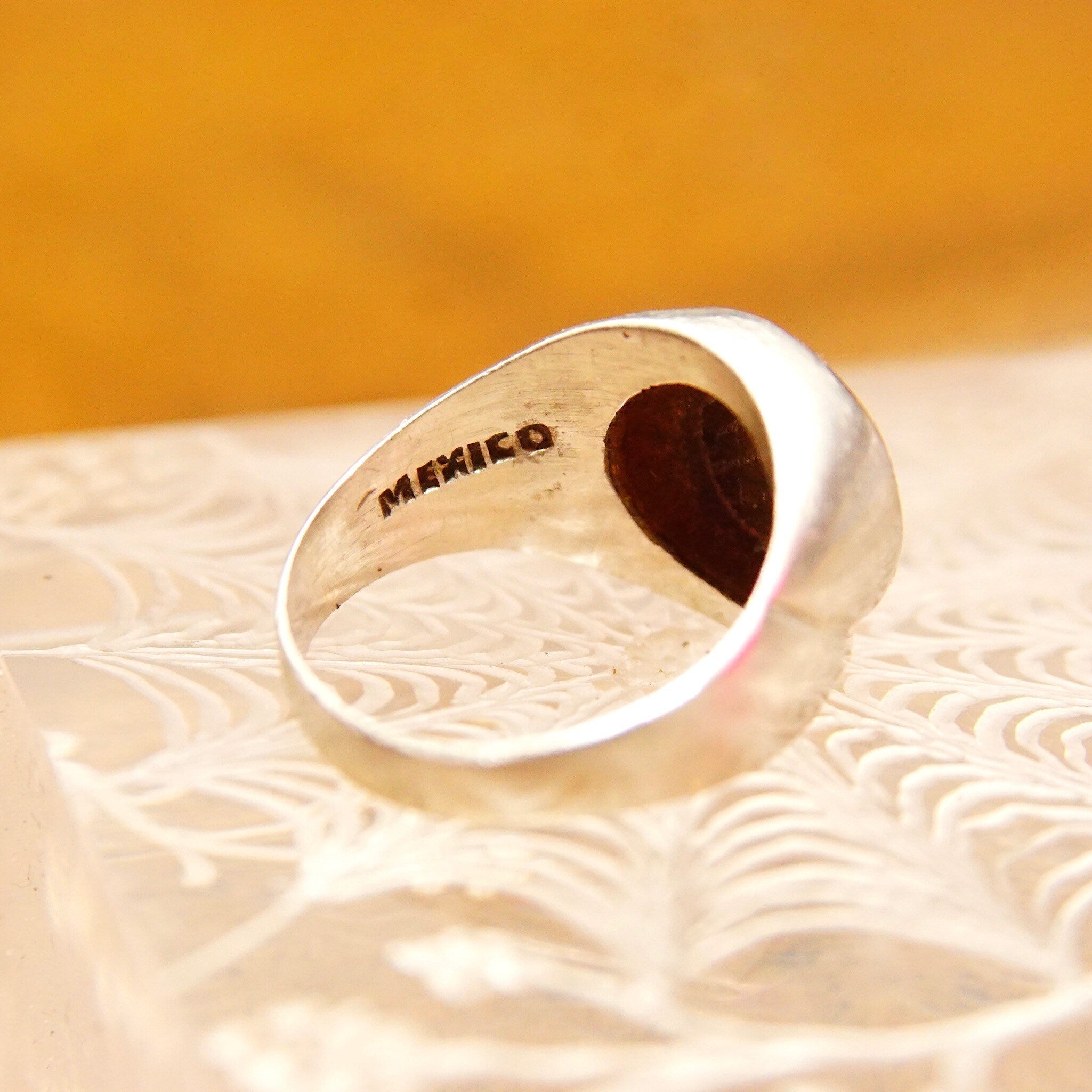 Vintage TAXCO Sterling Silver Tigers Eye Signet Ring, Iridescent Gemstone Cabochon, Graduated Silver Band, Mexico 925MC, Size 7 US