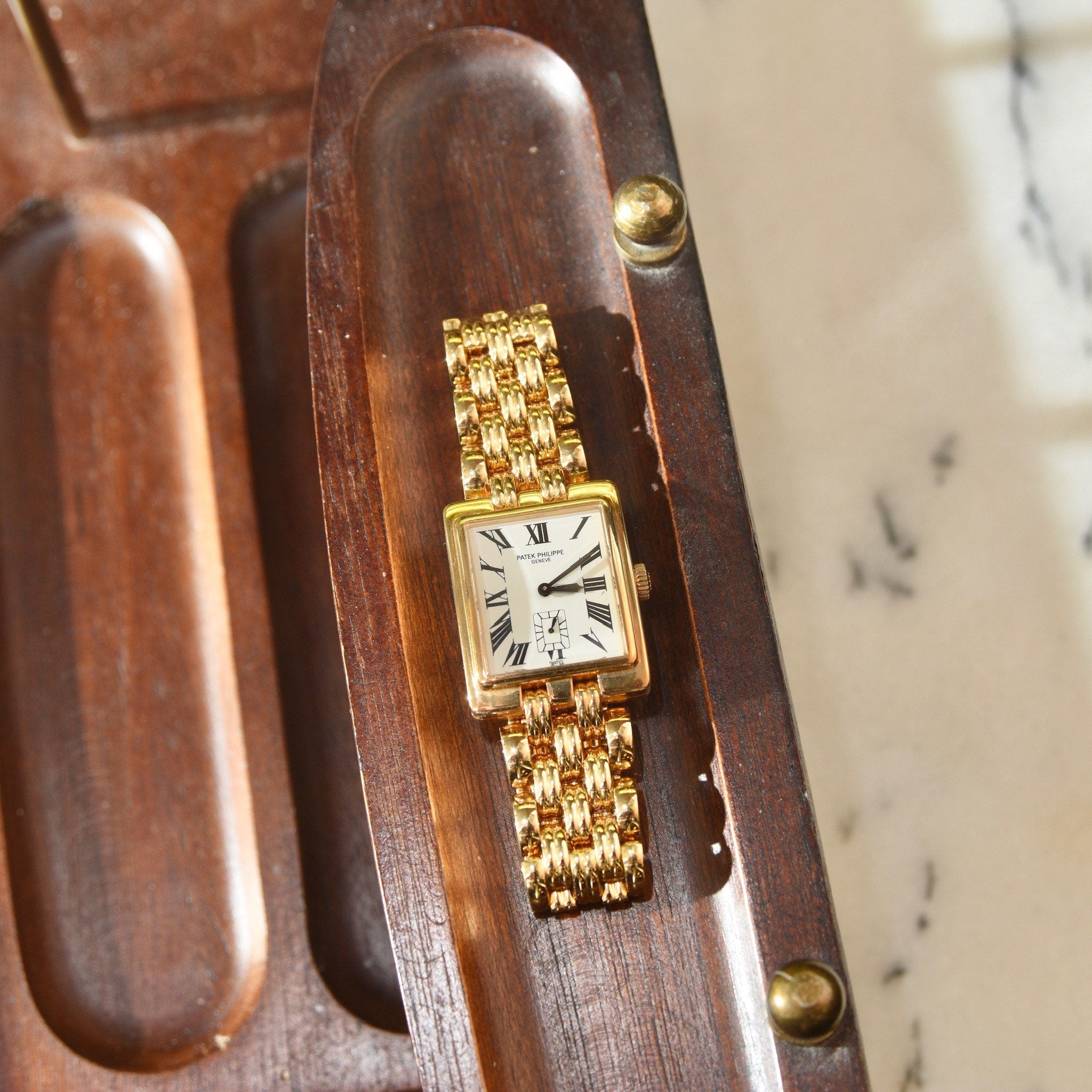 Vintage 1990s PATEK PHILIPPE Gondolo Solid 18K Gold Link Wrist Watch, 18 Jewel Movement, 5010/1 Swiss 215, 25m Water Resistant