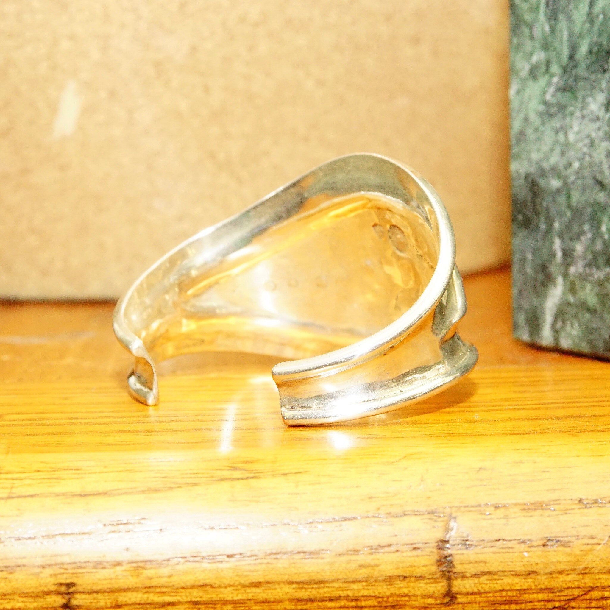 Vintage TAXCO Modernist Chunk Silver Inlay Cuff Bracelet, Amber Resin Inlay, Silver Dot Details, Wide Silver Cuff, Solid 925 Cuff, 5 1/4" L