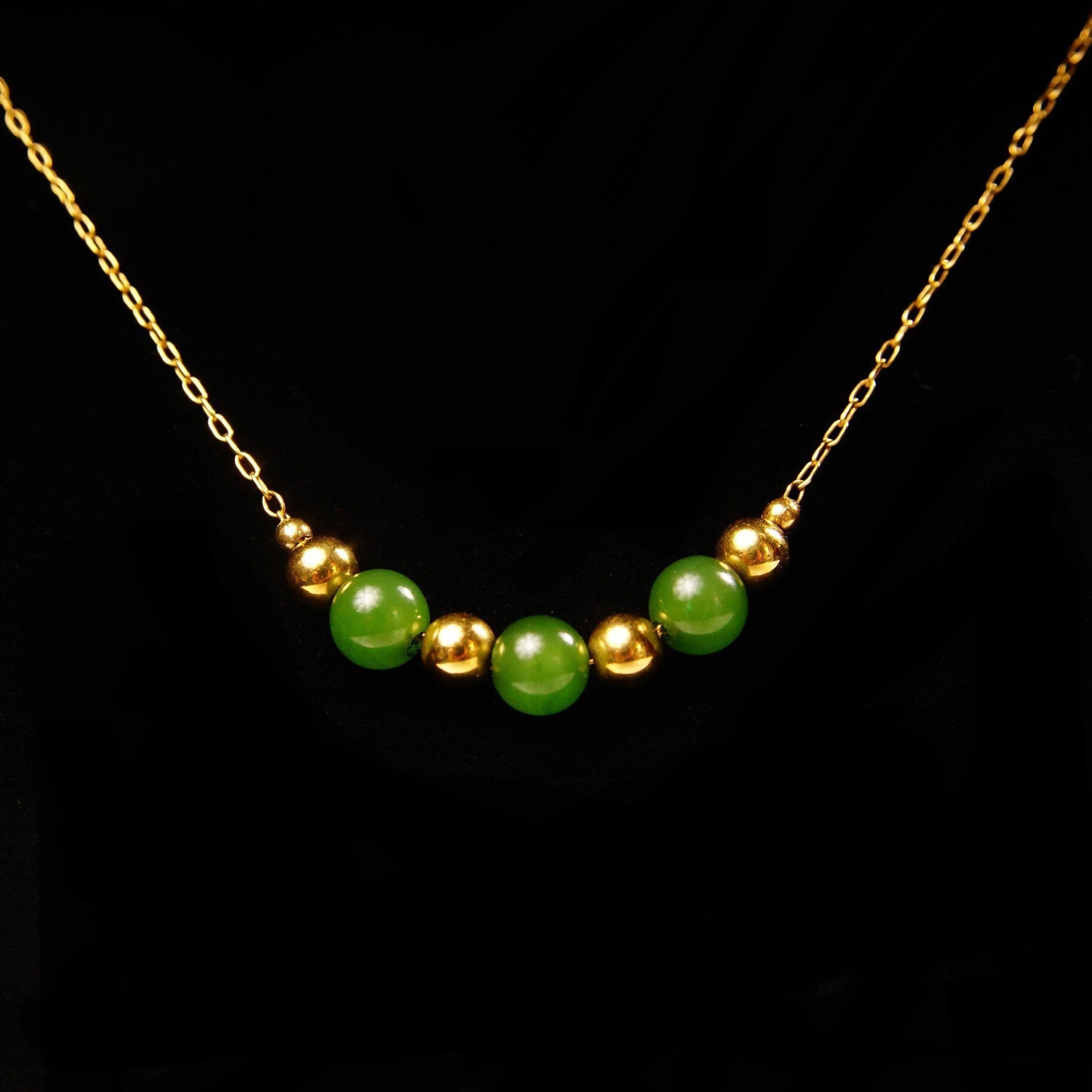 Vintage Van Dell 12KT GF Jade Bead Choker Necklace, Inline Green & Gold Bead Pendant, Delicate Yellow Gold Chain, 14 1/2" L