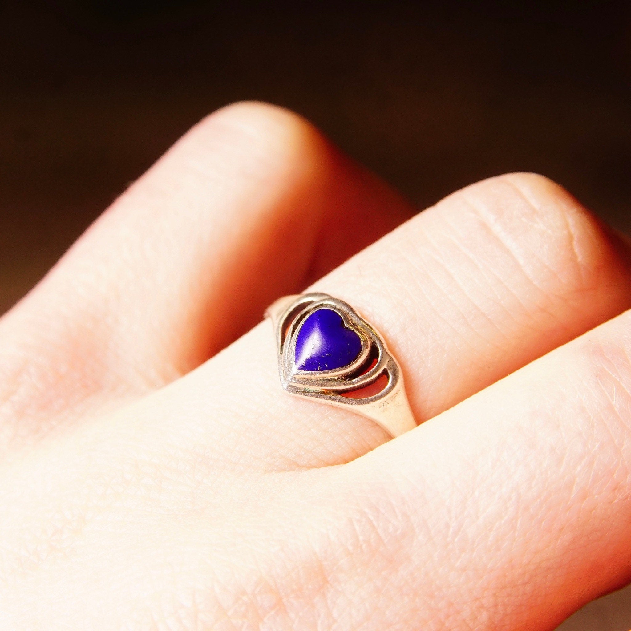 Vintage Sterling Silver Lapis Lazuli Heart Ring, Cut-Out Setting, Heart-Shaped Inlay Ring, Cobalt Blue Gemstone, Promise Ring, Size 8 1/2 US