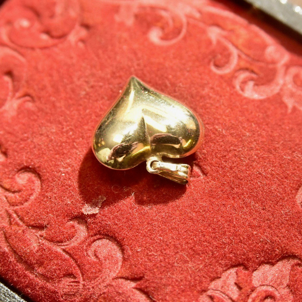 Vintage Puffed 14K Yellow Gold Heart Charm, Dainty Yellow Gold Heart Pendant, Accent Gold Hoop Earring Charm, Cute 585 Accessories, 3/4"