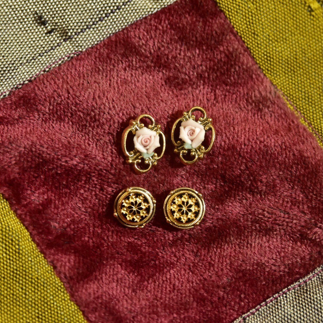 Vintage Avon Victorian Reproduction Stud Earrings, Cute Gold Tone Enamel Studs, Pink Rose, Black Medallion, Dress-Up Jewelry