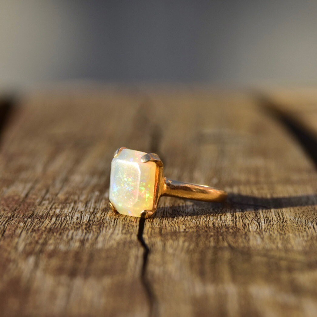 18K White Opal Cocktail Ring, 4 CT Genuine Opal, Polished Yellow Gold Band, October Birthstone, Size 7 1/2 US
