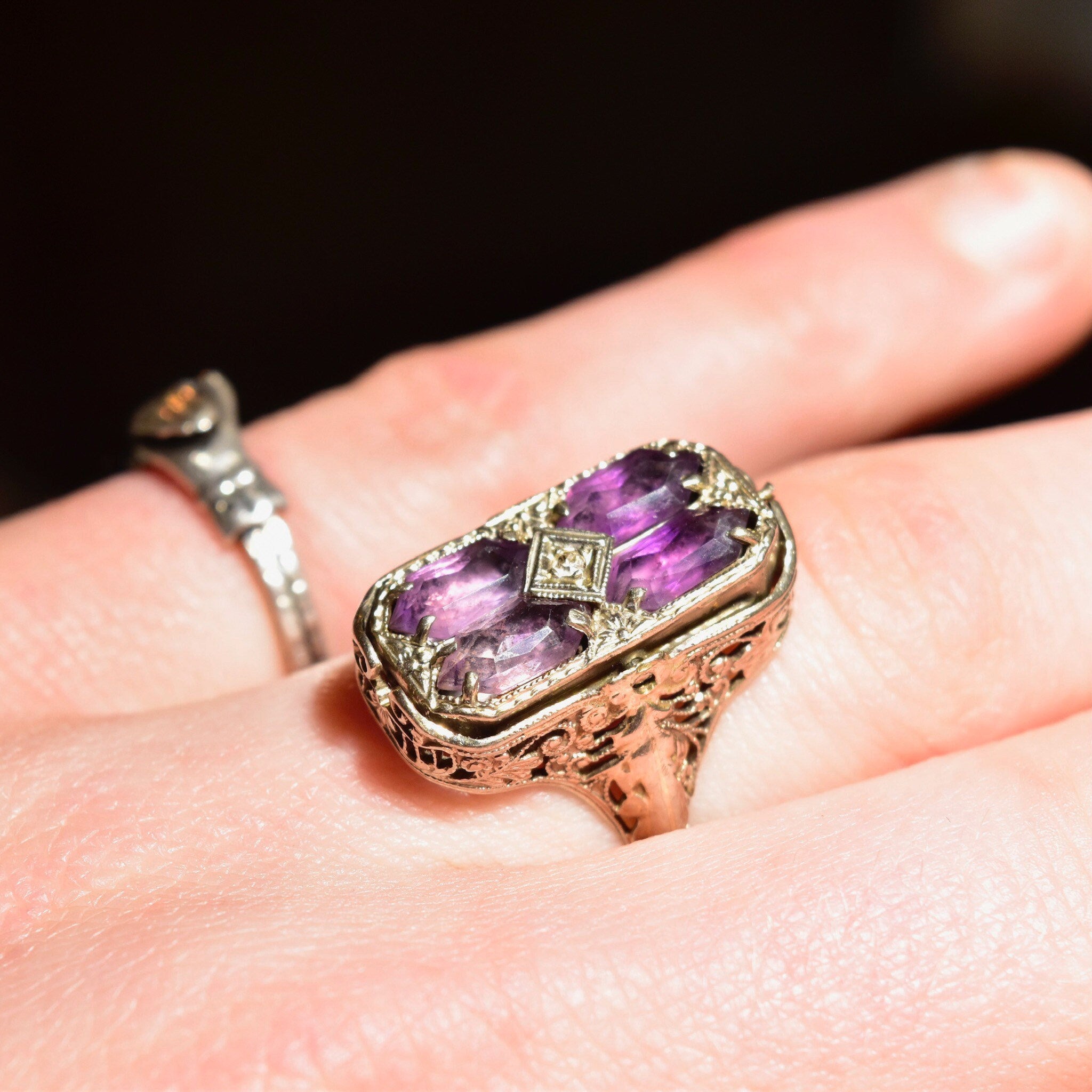 Antique Art Deco 14K White Gold Filigree Flip Ring, Diamond Necklace Lady Cameo, Amethyst Diamond Accent, Reversible Setting, Size 7 US