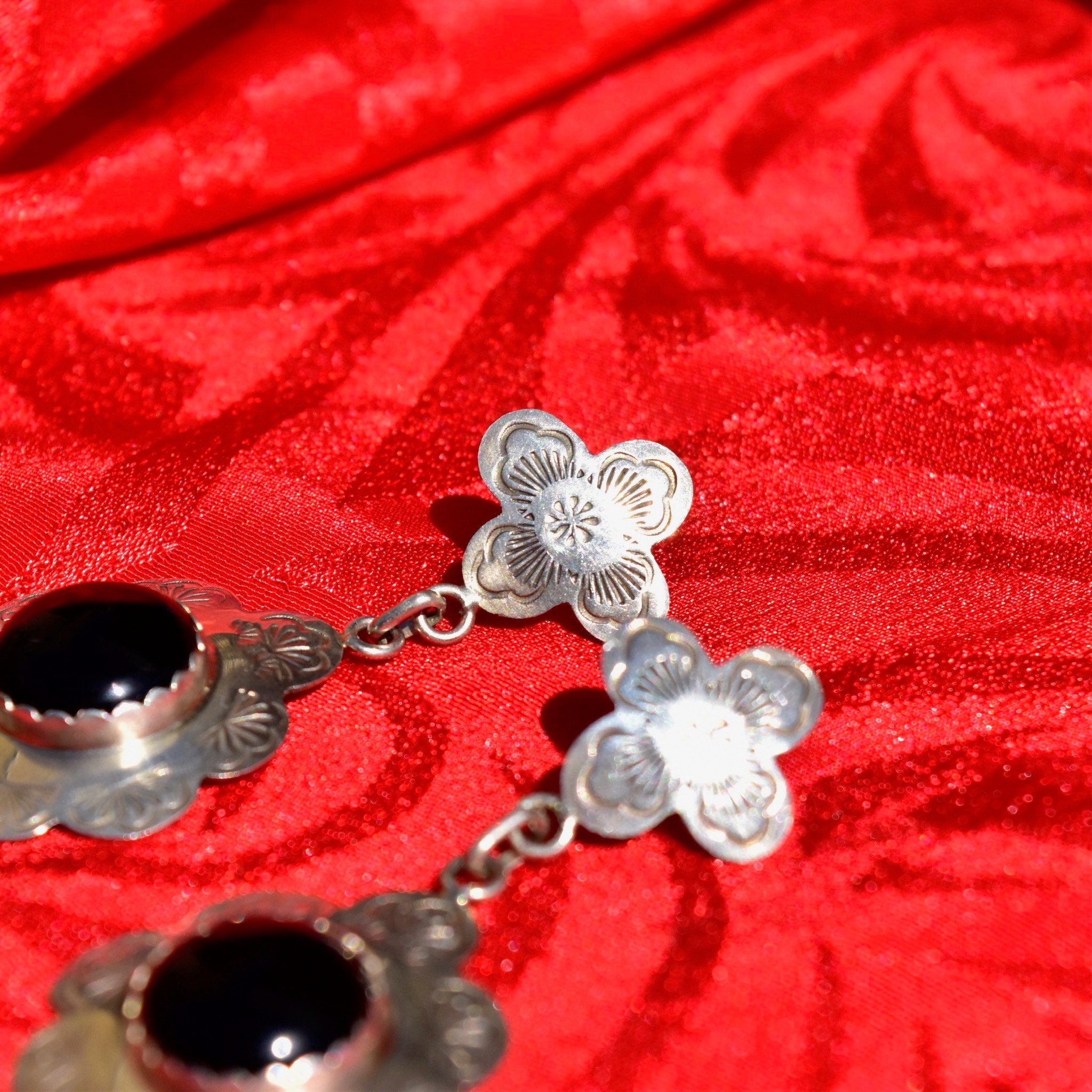 Vintage Navajo MANYGOATS Sterling Silver Black Onyx Flower Pierced Dangle Earrings, Engraved Designs, Native American Jewelry, 2 3/8" L