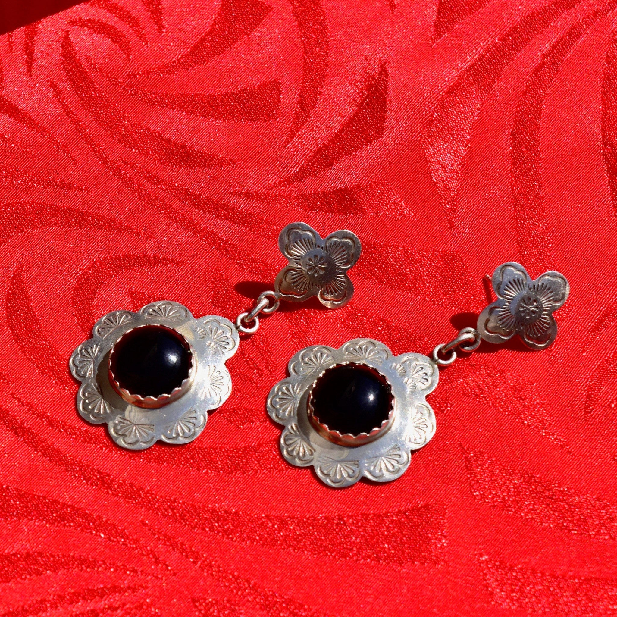 Vintage Navajo MANYGOATS Sterling Silver Black Onyx Flower Pierced Dangle Earrings, Engraved Designs, Native American Jewelry, 2 3/8" L