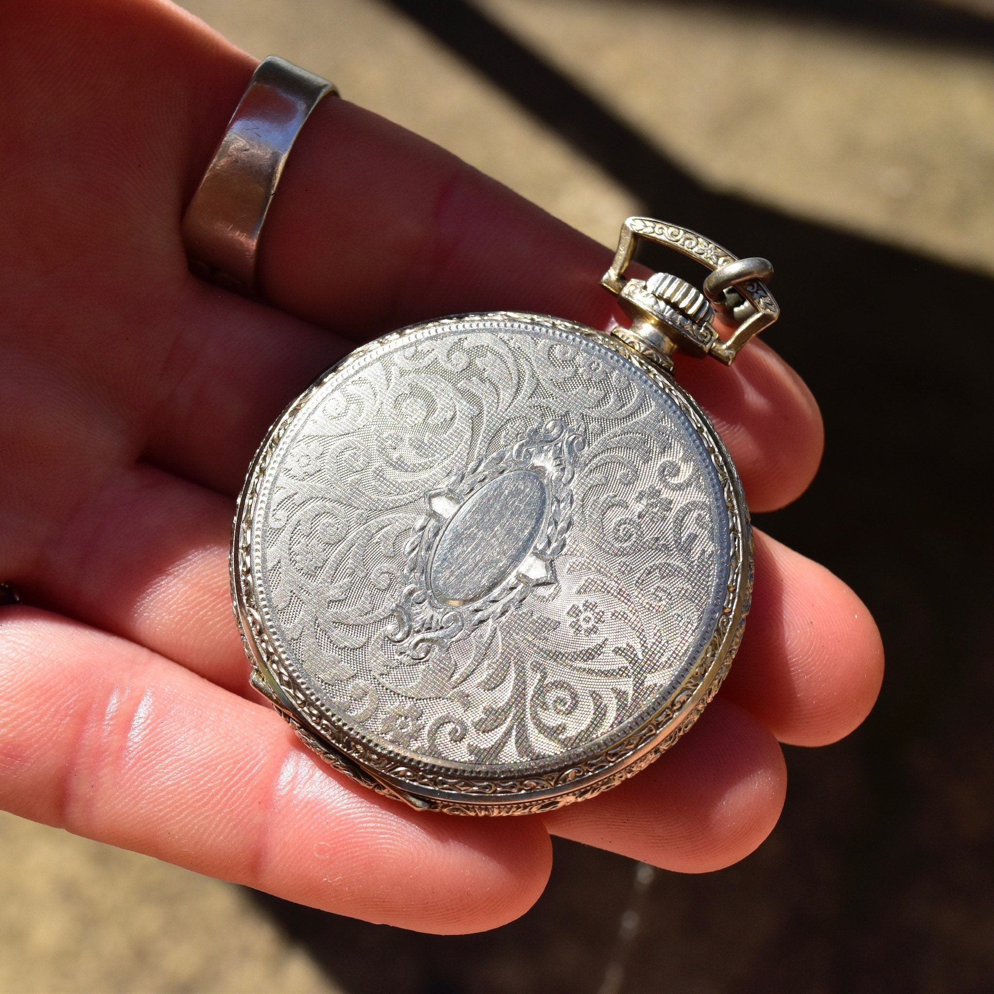 Antique South Bend STUDEBAKER 14K WG Filled Pocket Watch W/ Chain, Railroad Grade, 21 Jewel Movement, Decorative Etched Case, Working