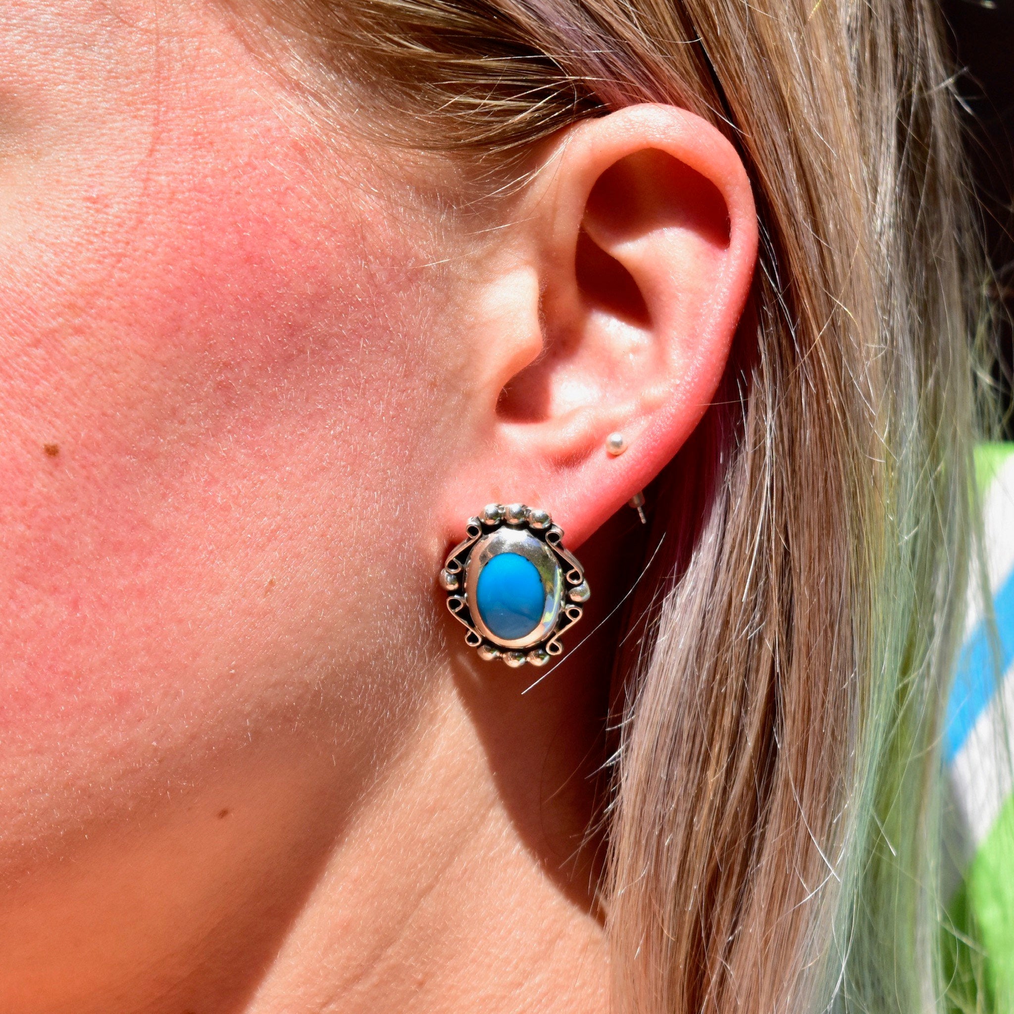 Vintage Mexico 925 Turquoise Stud Earrings, Ornate Navajo Style Settings, Dyed Blue Turquoise Inlay, Chunky Sterling Silver Studs, 24mm