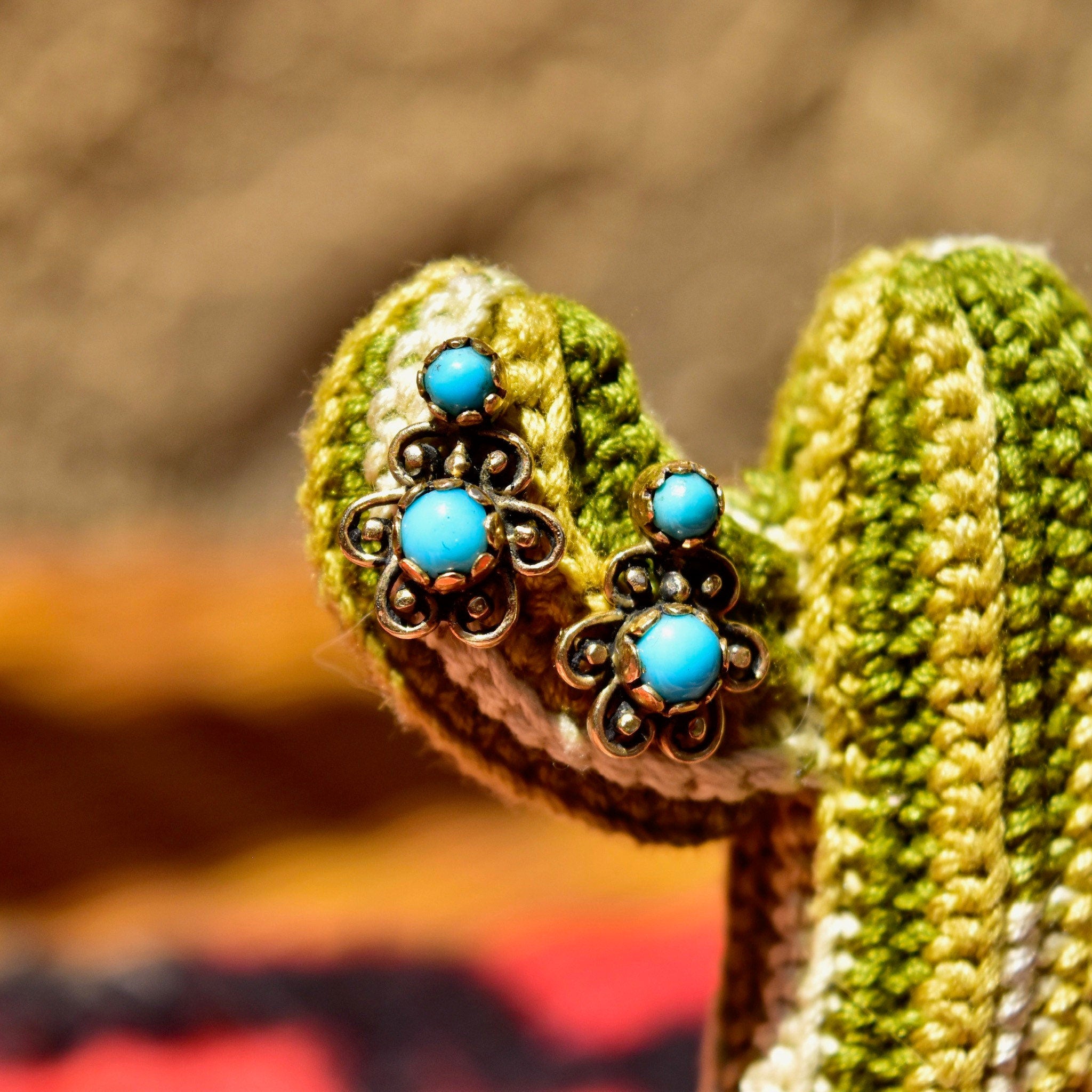 14K Turquoise Flower Studs, Dainty Two-Stone Yellow Gold Earrings, Estate Jewelry, 14mm