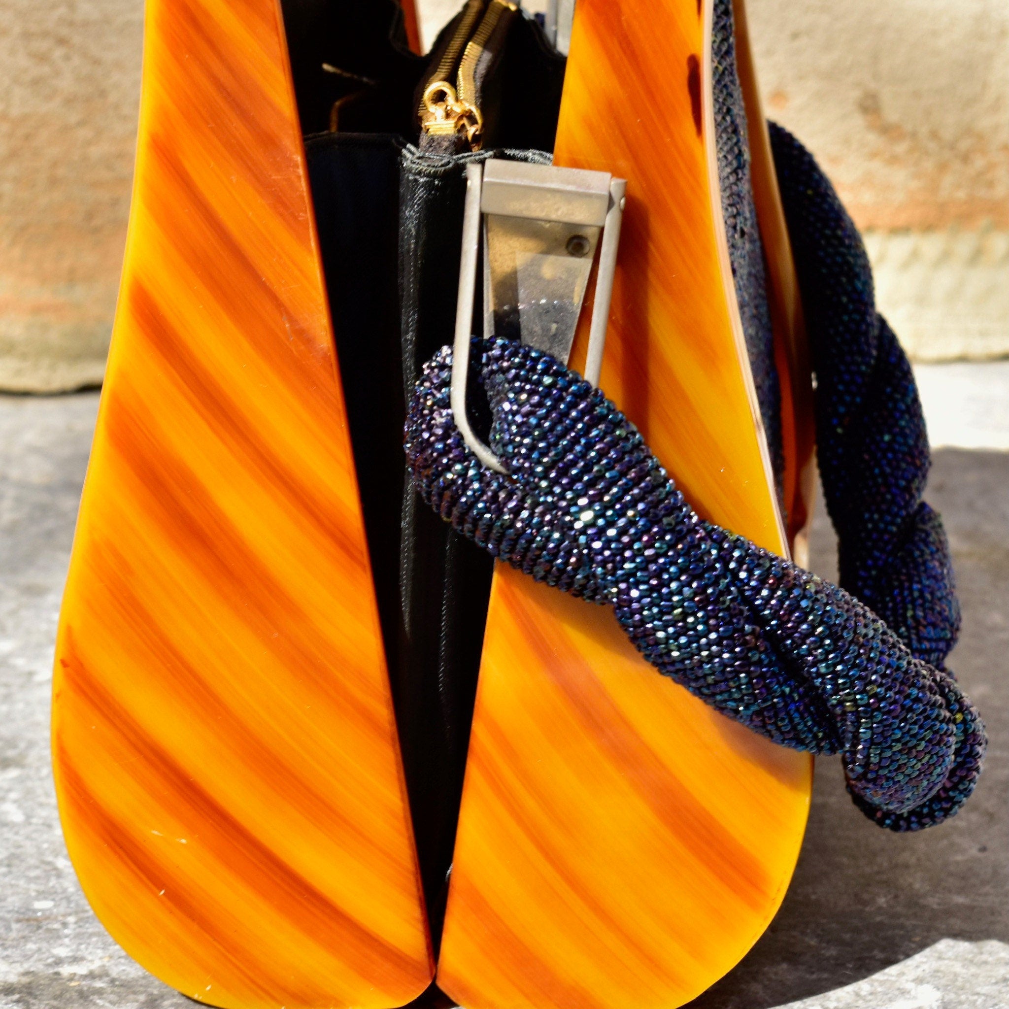 Vintage 1940's Beaded Bakelite Box Purse, Fre Mor Braided Top Handle Bag, Butterscotch Bakelite & Blue Lucite Beads, Large Kissing Clasp