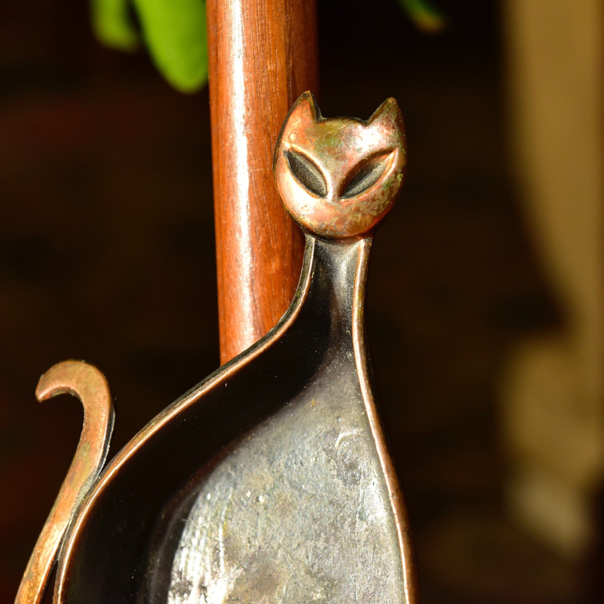 Vintage Art Deco Cat Catchall, Stylized Cat Ashtray, Textured Black & Bronze Metal, 4 1/4" L