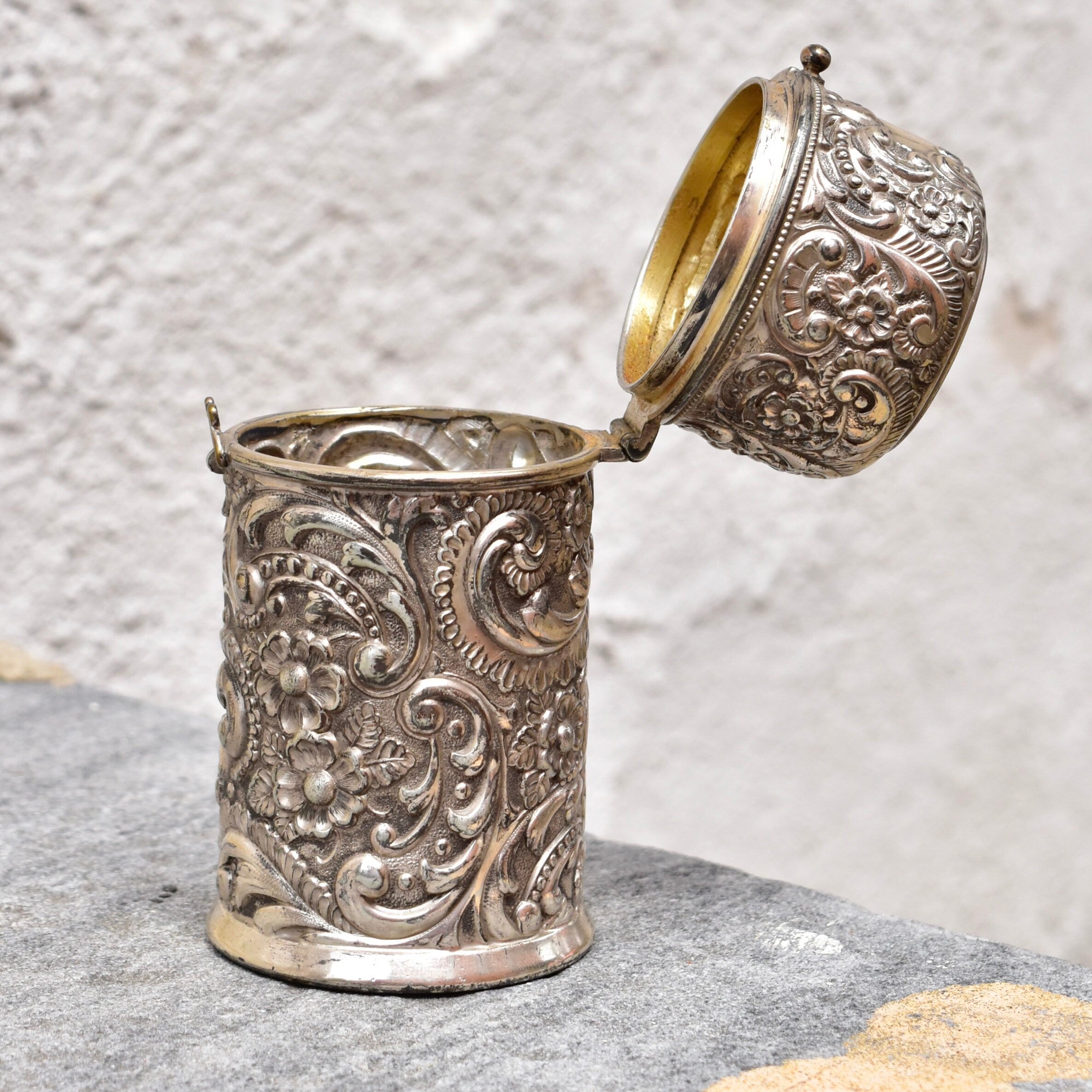 Antique Wilcox Company Repousse Perfume Bottle Holder #3385, Quadruple Silver Plated, Art Nouveau Floral/Scroll Designs, 4 1/4"