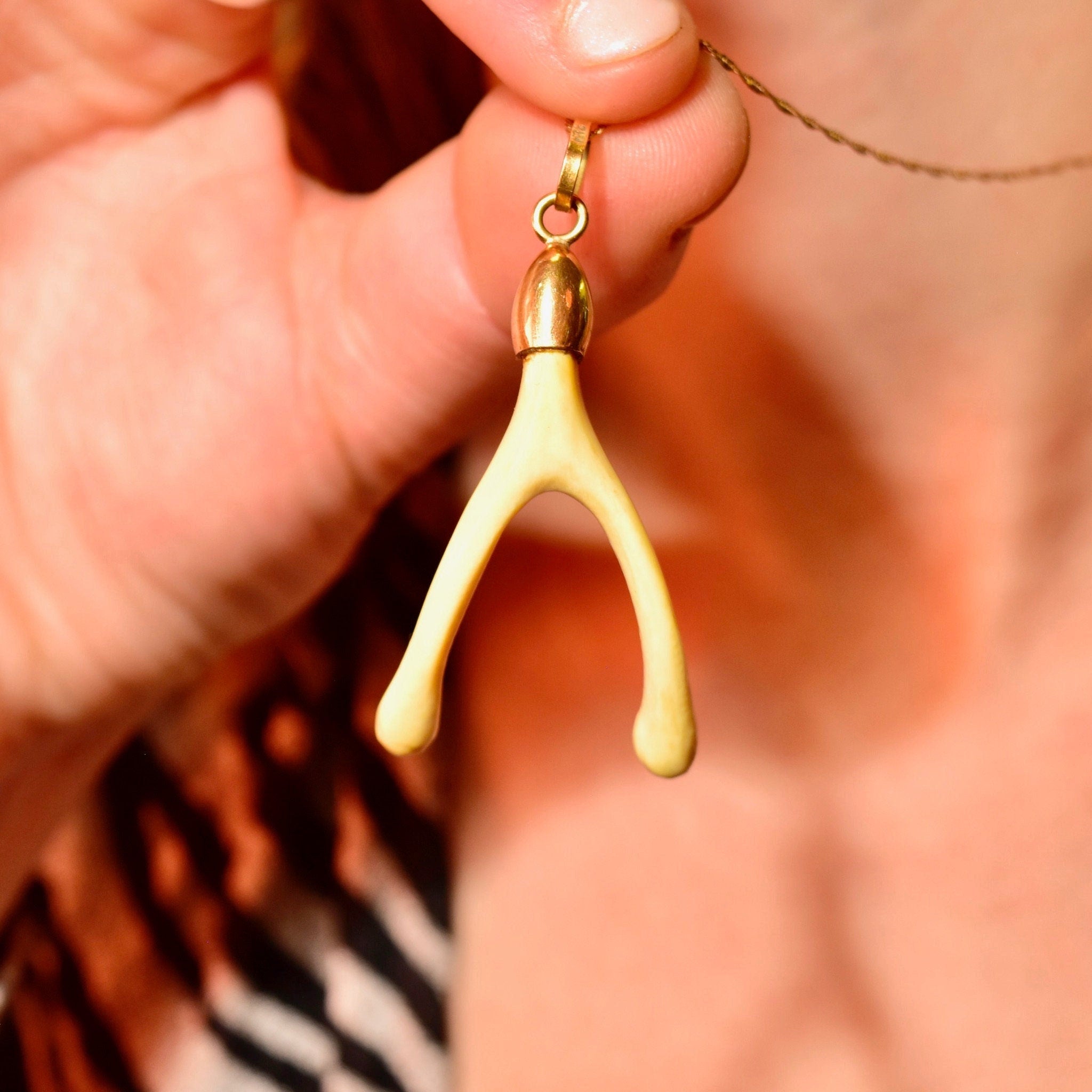 Vintage 18K Gold Wishbone Charm Pendant, Yellow Gold Cap & Bail, Epoxy Cast Bird Wishbone, Occultist Jewelry, 2 1/4" L