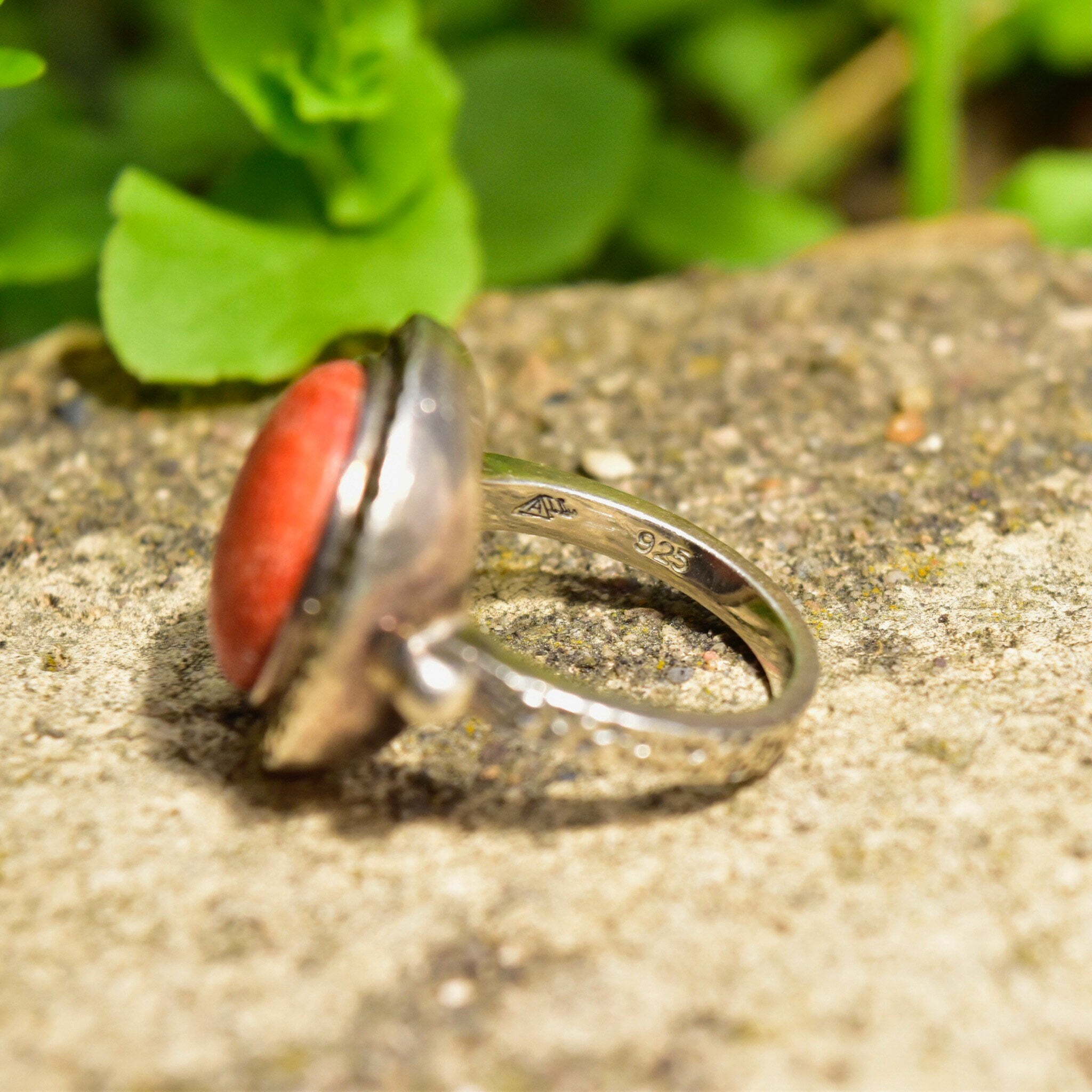 Vintage Hallmarked Sterling Silver Coral Cabochon Ring, Stipple Dot Textured Band & Setting, Natural Coral Gemstone, Bohemian, Size 7 US
