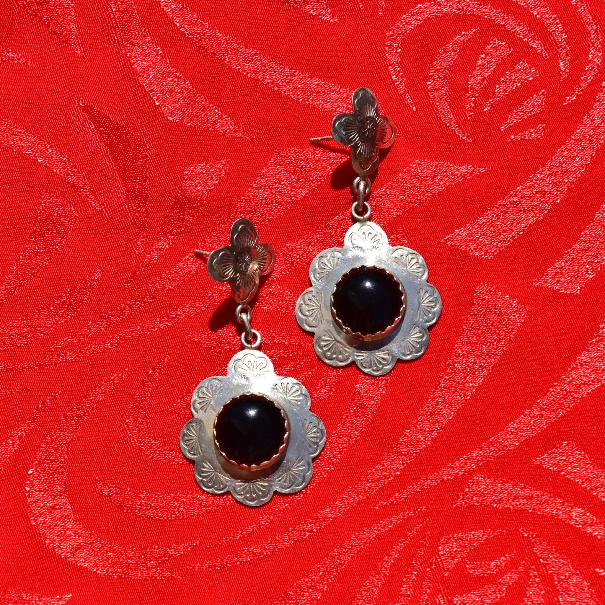 Vintage Navajo MANYGOATS Sterling Silver Black Onyx Flower Pierced Dangle Earrings, Engraved Designs, Native American Jewelry, 2 3/8" L