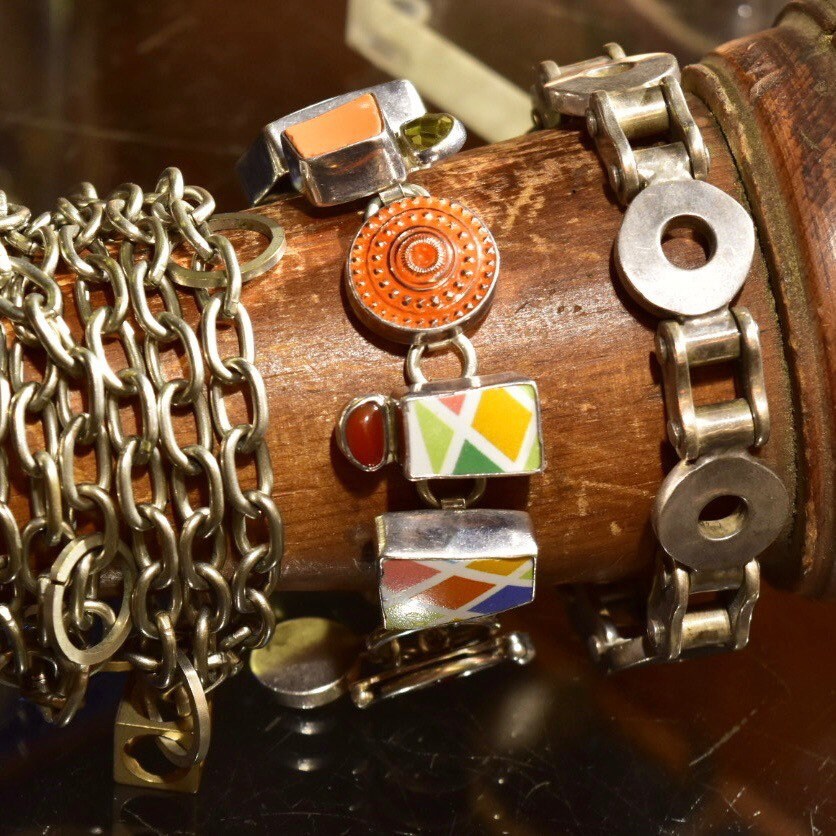 Retro 'Echo Of The Dreamer' Sterling Silver Orange Enamel Charm Bracelet, Chunky Color Link Bracelet, Gemstone Accents, Toggle Clasp, 8 1/2"