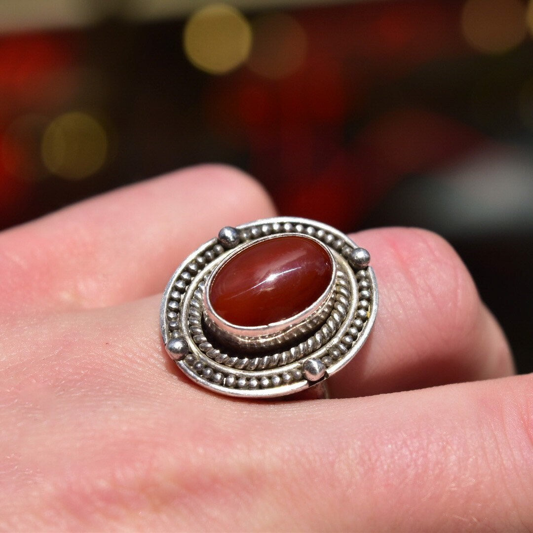 Vintage Bohemian Sterling Silver Carnelian Cabochon Ring, Woven Silver Setting, 925 Statement Ring, Size 6 3/4 US