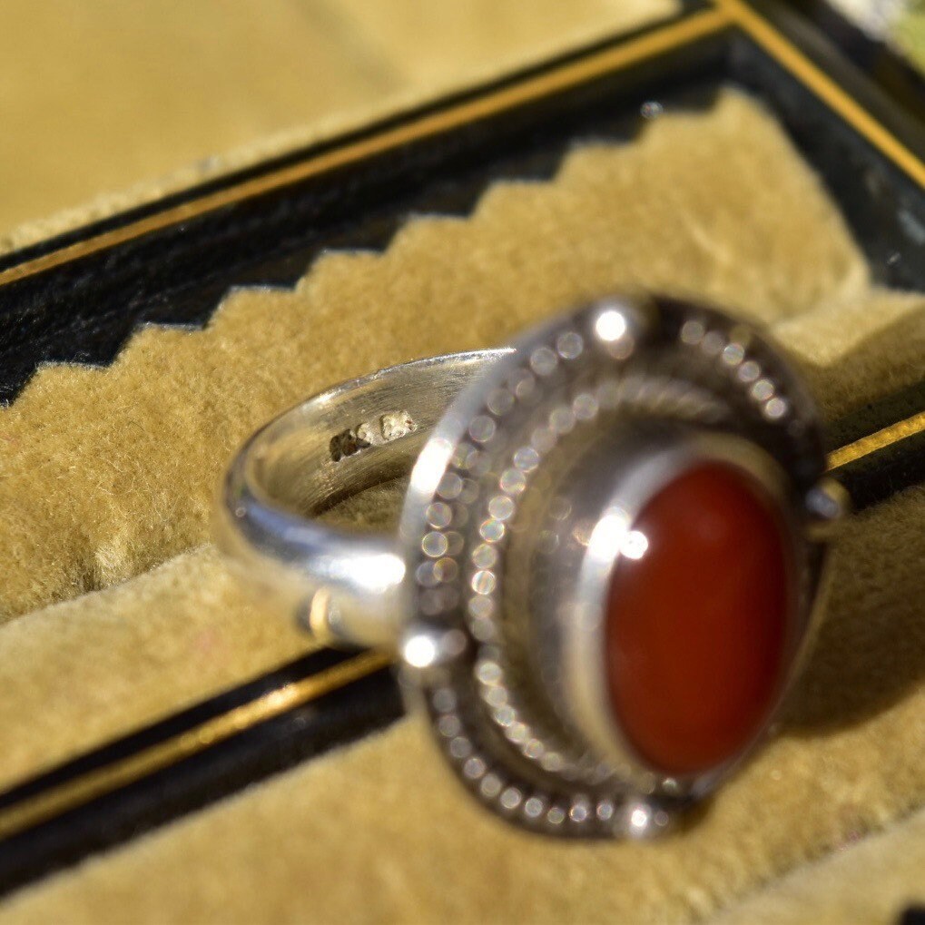 Vintage Bohemian Sterling Silver Carnelian Cabochon Ring, Woven Silver Setting, 925 Statement Ring, Size 6 3/4 US