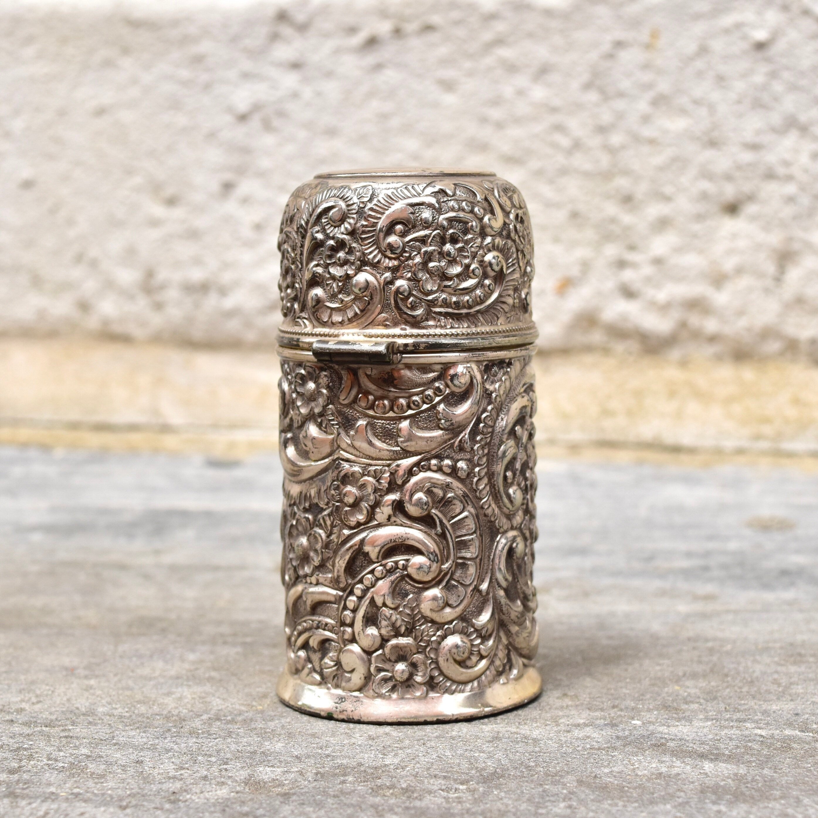 Antique Wilcox Company Repousse Perfume Bottle Holder #3385, Quadruple Silver Plated, Art Nouveau Floral/Scroll Designs, 4 1/4"
