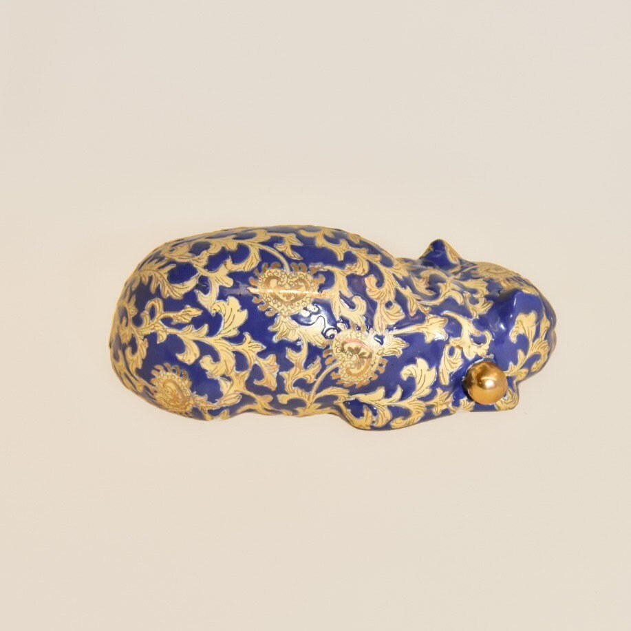 Vintage Japanese Kutani Moriage Porcelain Ceramic Sleeping Cat Figurine, Glazed Ceramic Cat Sculpture, 8.5"