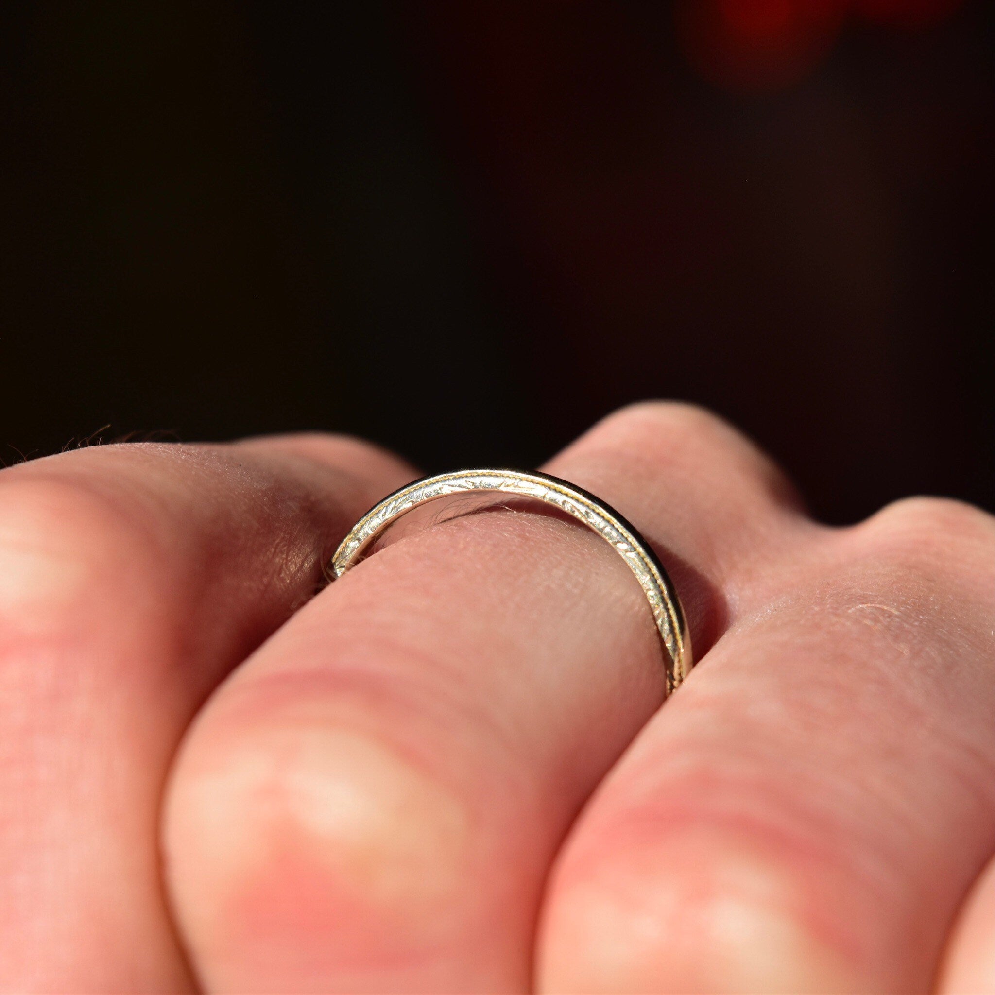 Vintage Minimalist 18K White Gold Wedding Band, Subtle Engraved Accents, 2mm Thick, Stacking Ring, Unisex Jewelry, Size 9 1/2 US